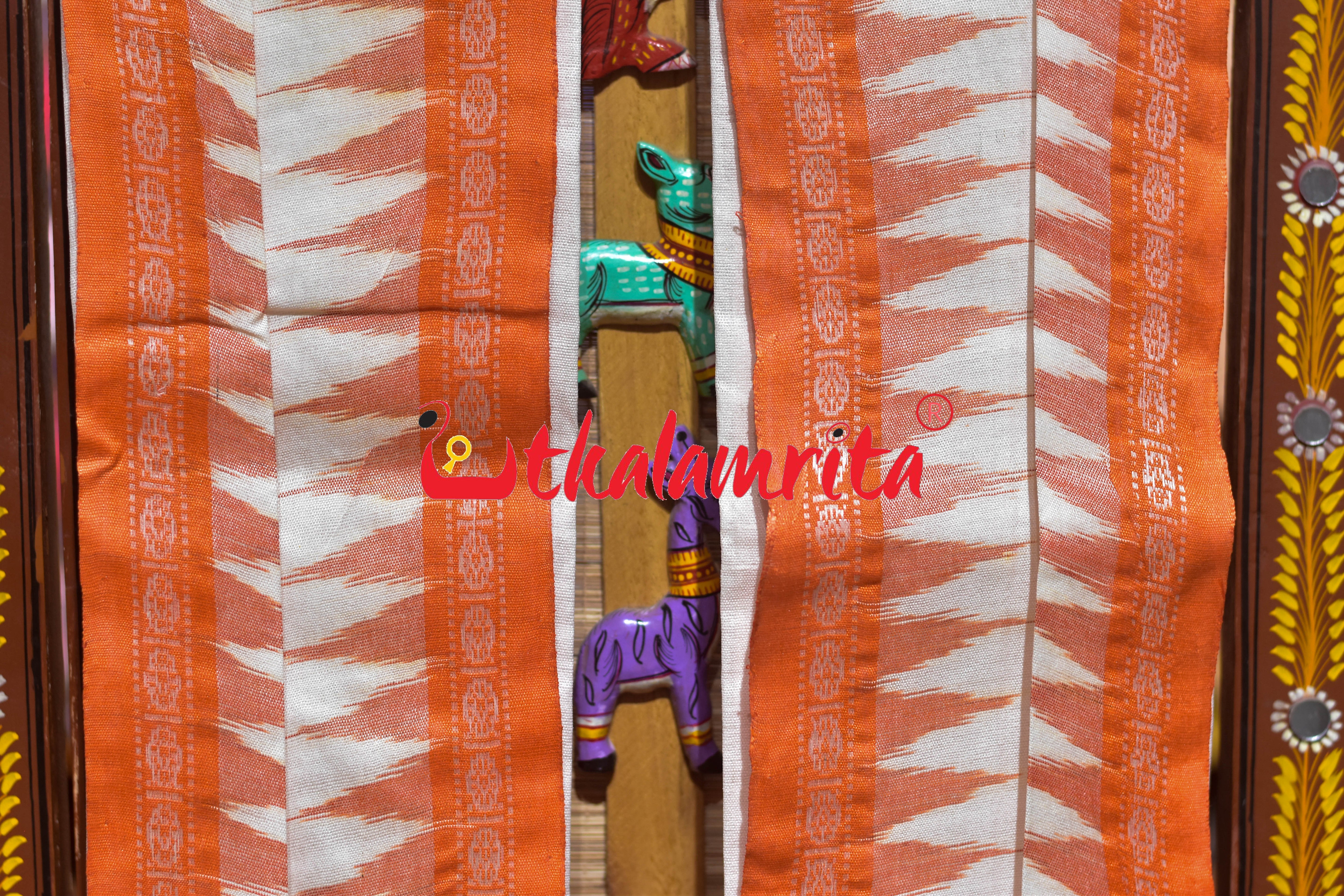 White Orange Doby (Uttaria)
