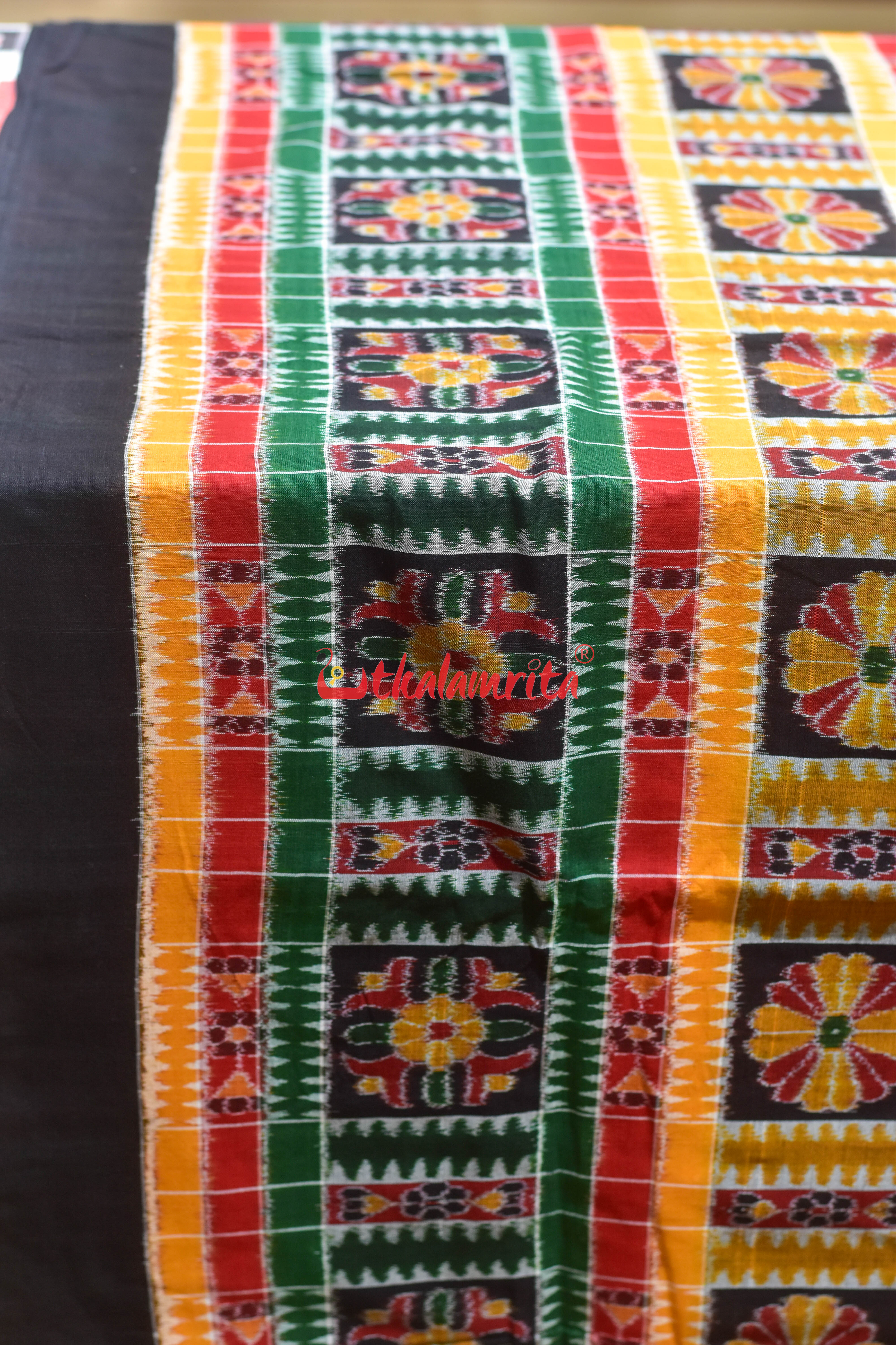 Green Red Flower Utkala Lakhmi Cotton (Fabric)