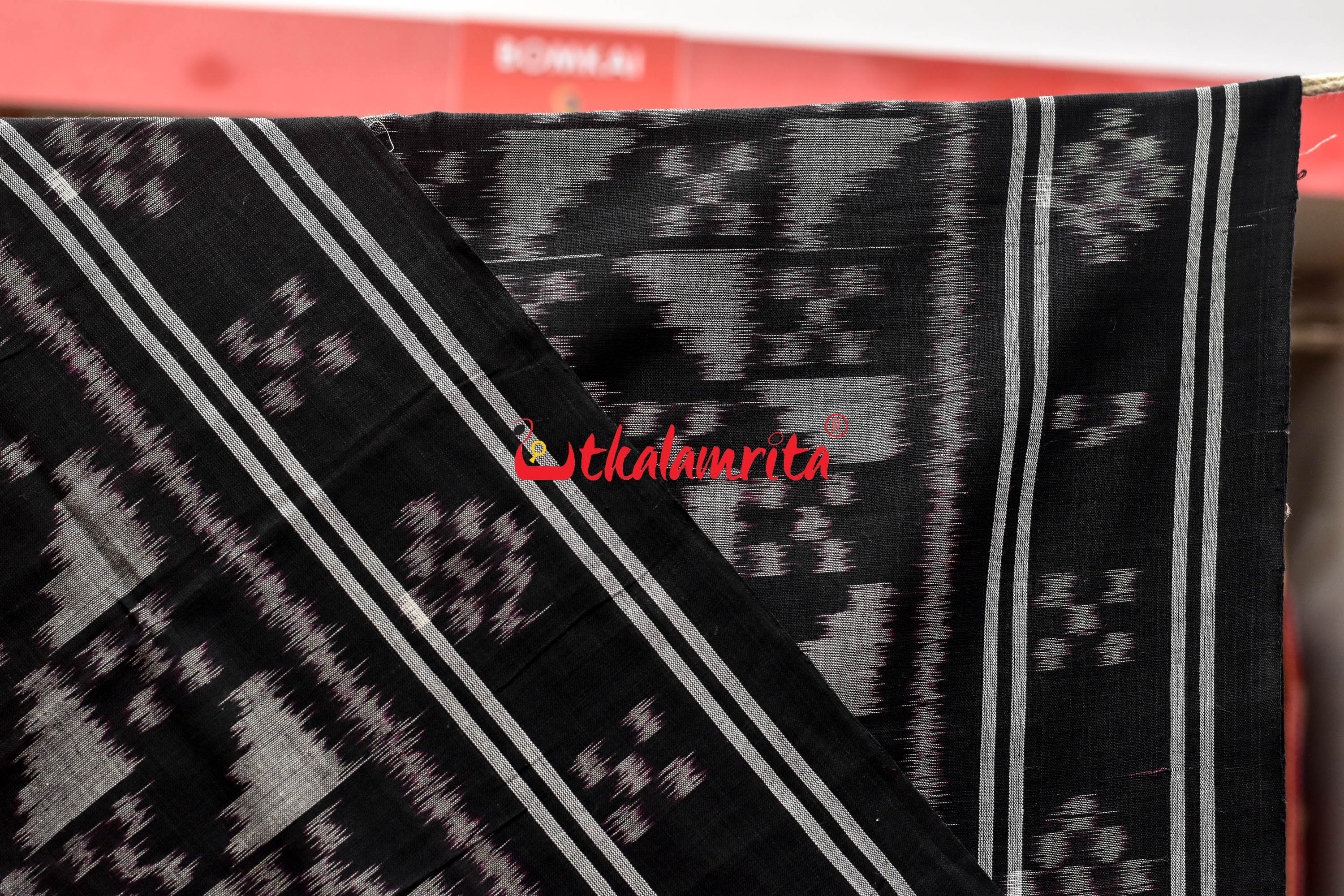 Red Black Scot Pasapali Tribal Anchal Khandua Cotton Saree