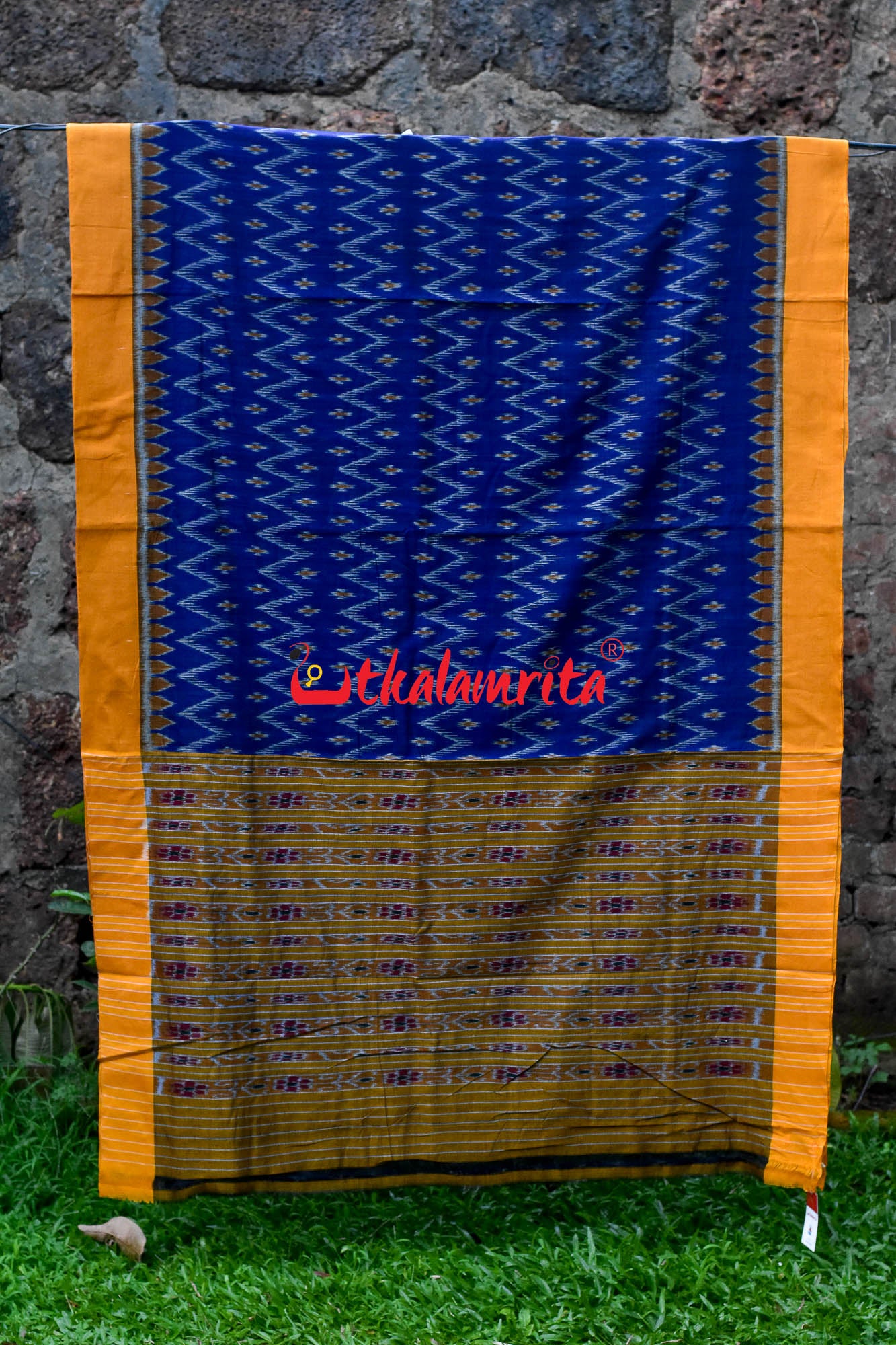 Borderless Zigzag Flower Khandua Cotton Saree