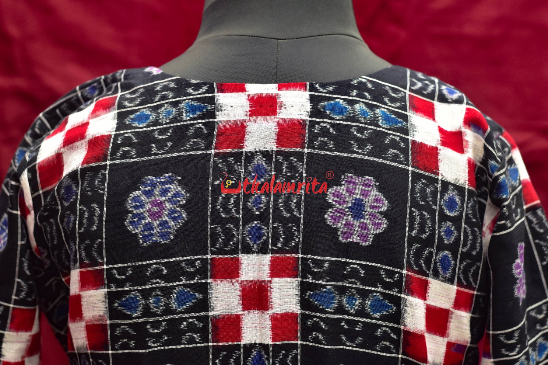 Black Flower Kothi Pasapali Cotton (Blouse)