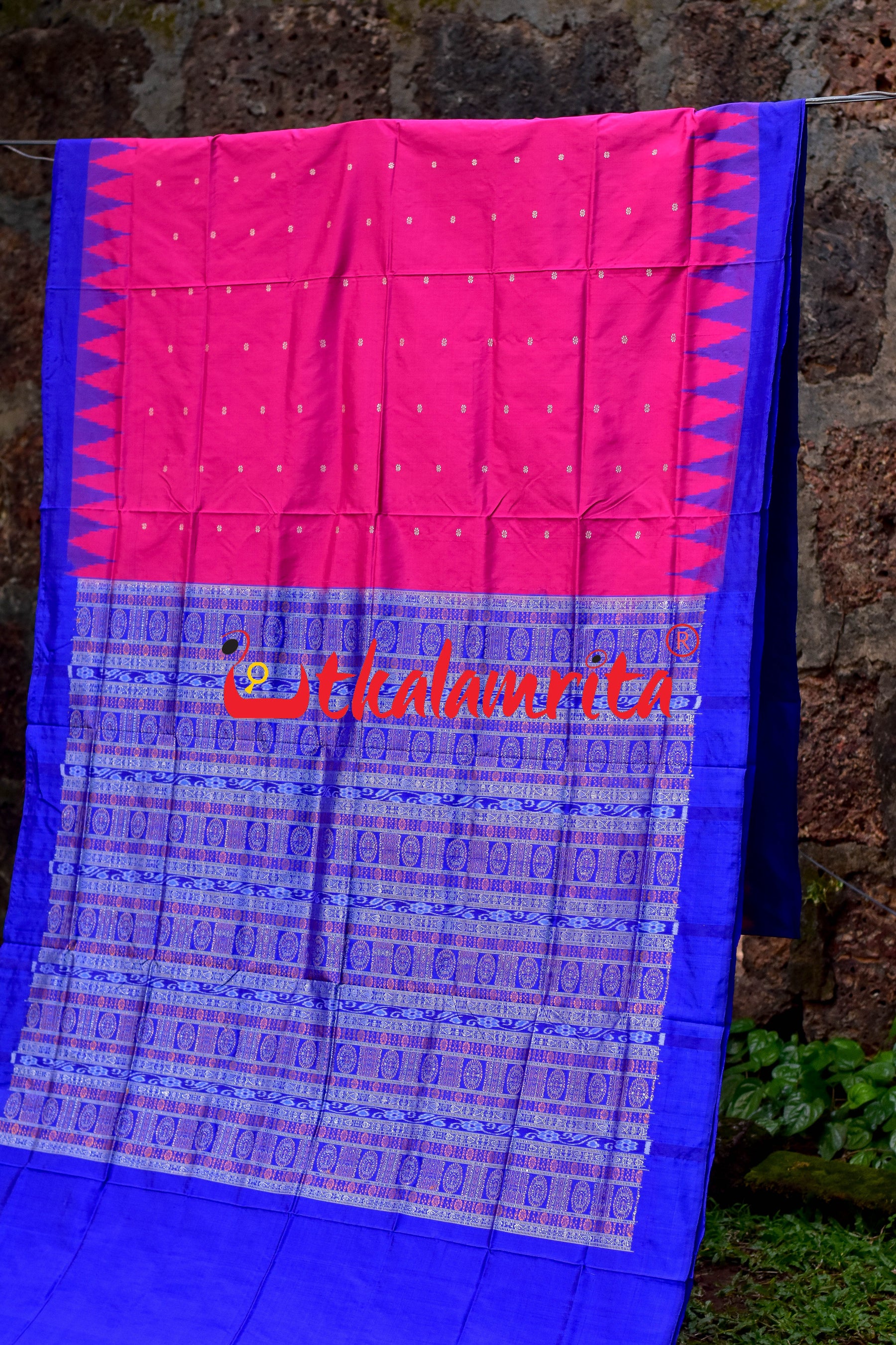 Plain Kumbha Magenta Blue Sambalpuri Silk