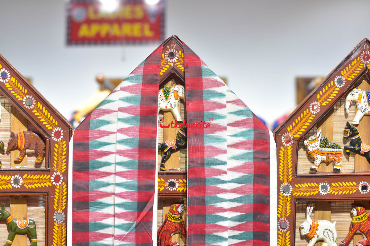 Red Kumbha Border (Uttaria)