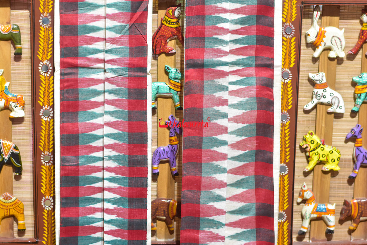 Red Kumbha Border (Uttaria)