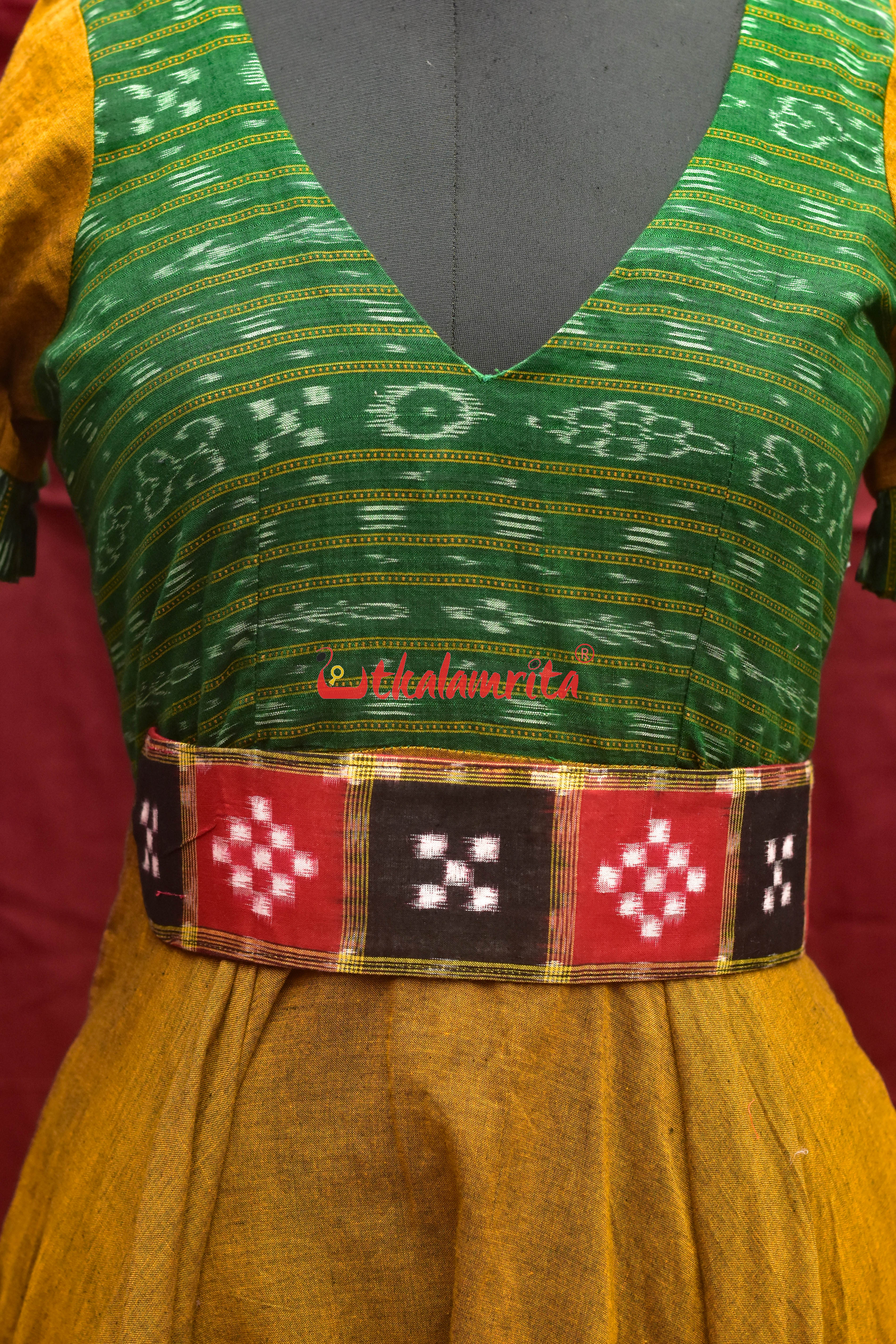 Red Black Pasapali (Ladies Belt)