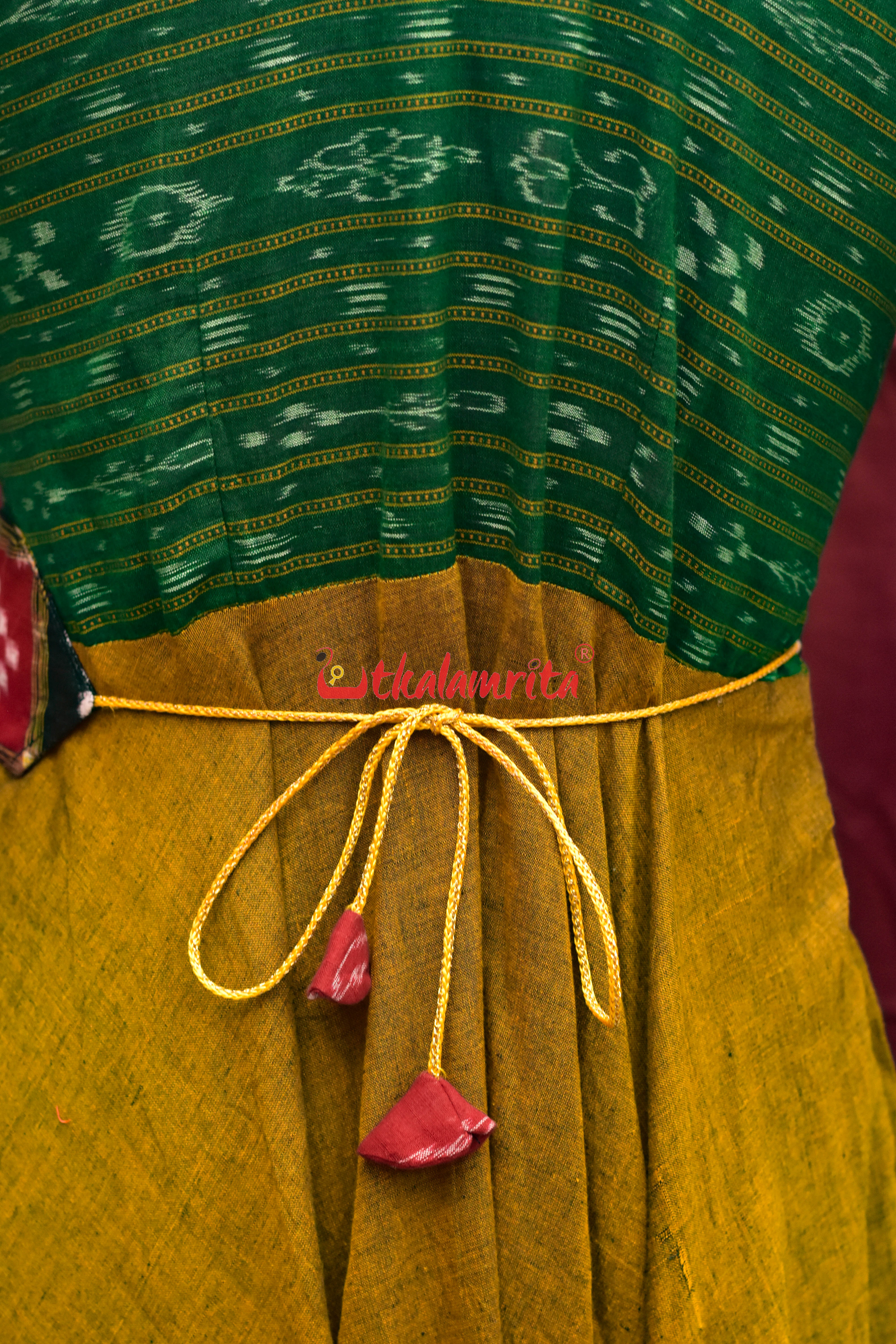 Red Black Pasapali (Ladies Belt)