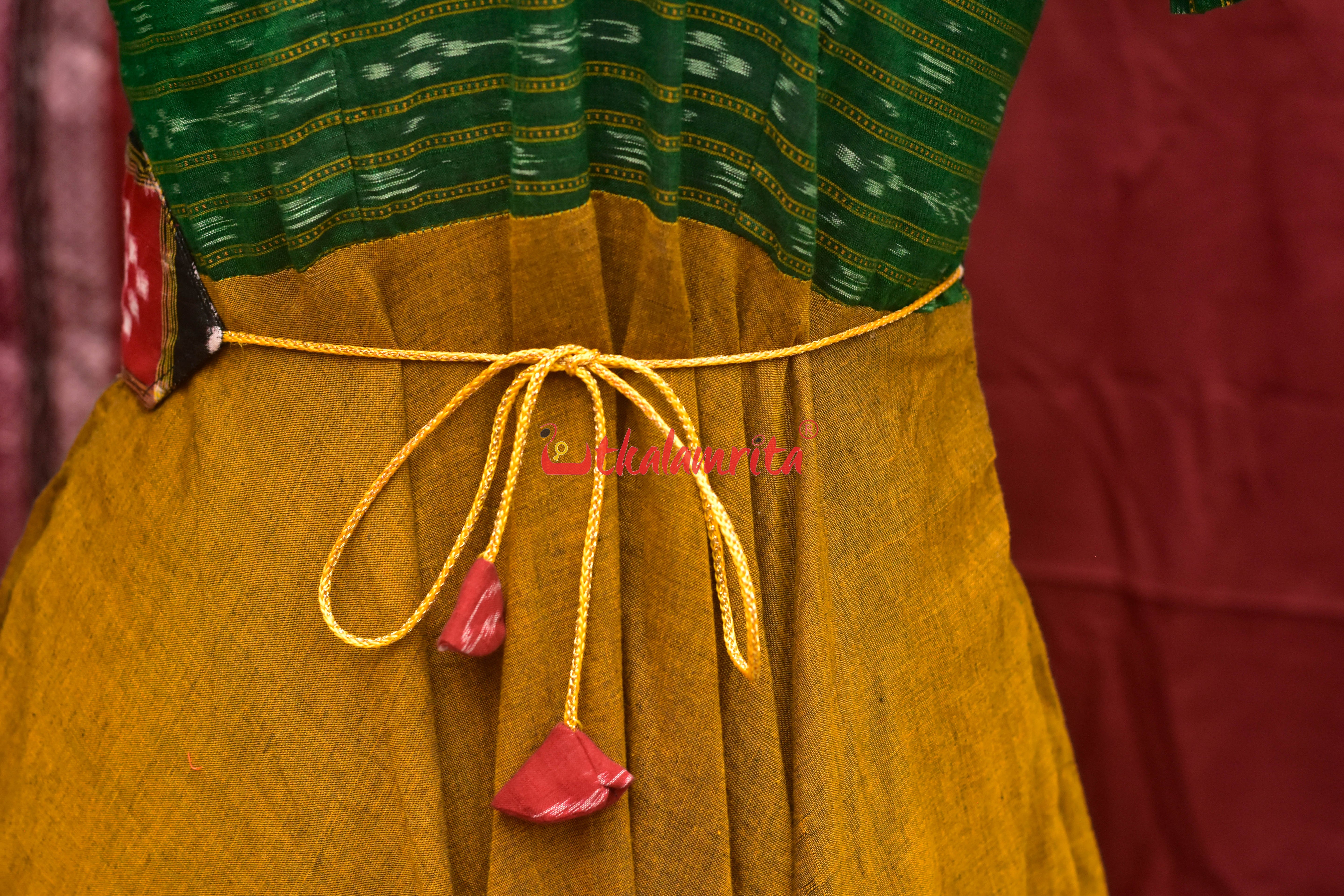 Red Black Pasapali (Ladies Belt)