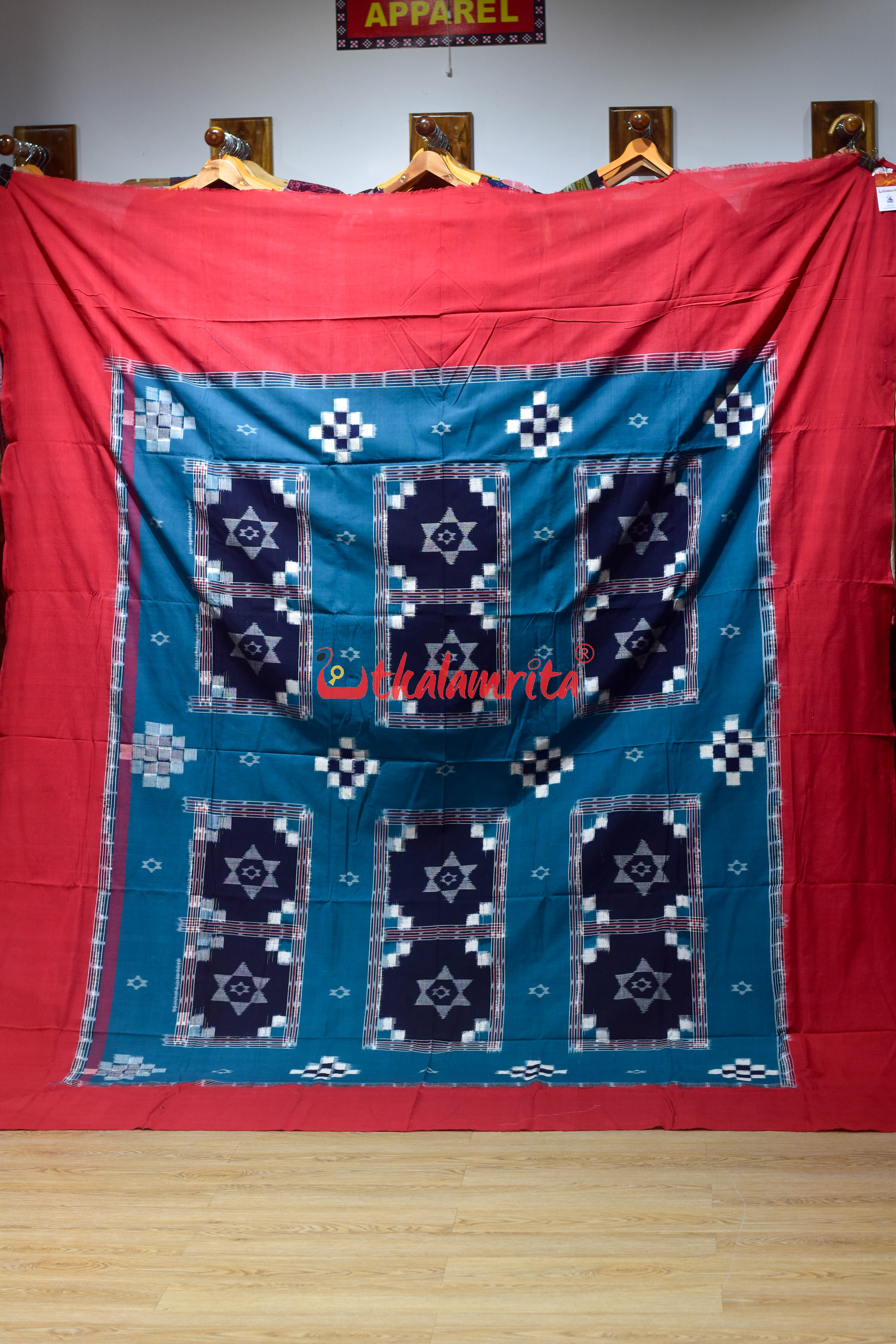 Green Red Tara Pasapali (Double Bedsheet)