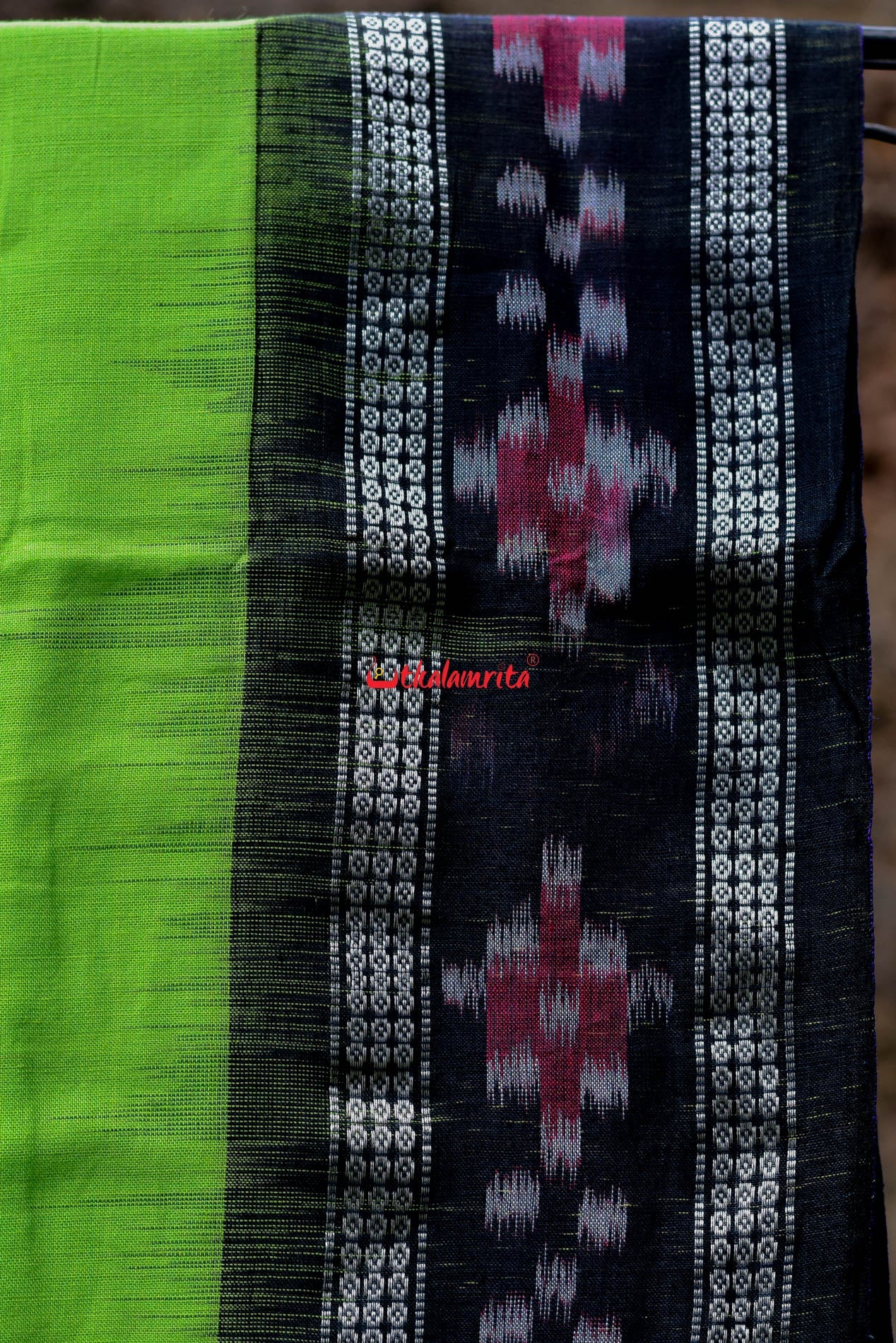 Parrot Green Rekha Buti Saree