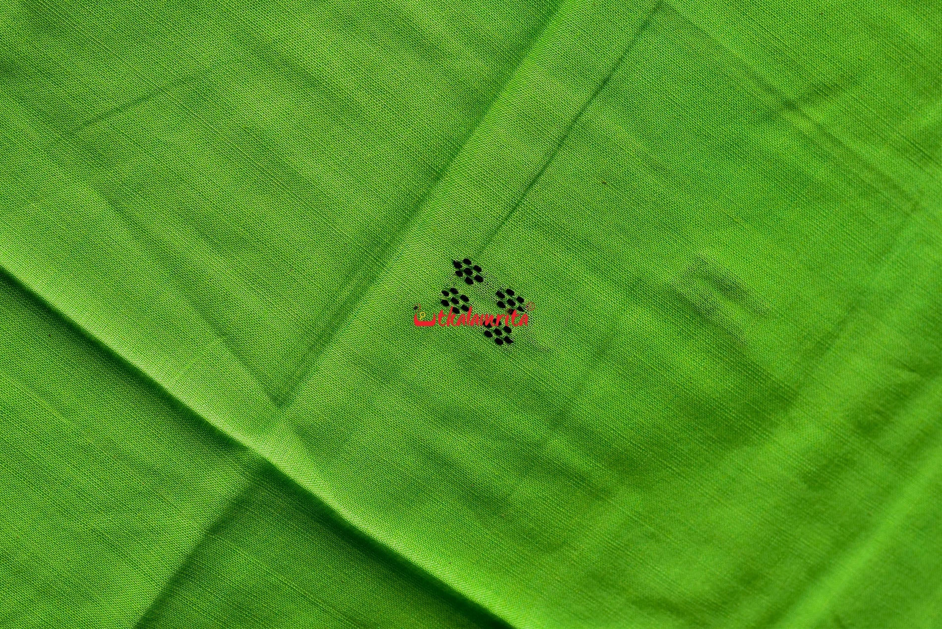 Parrot Green Rekha Buti Saree