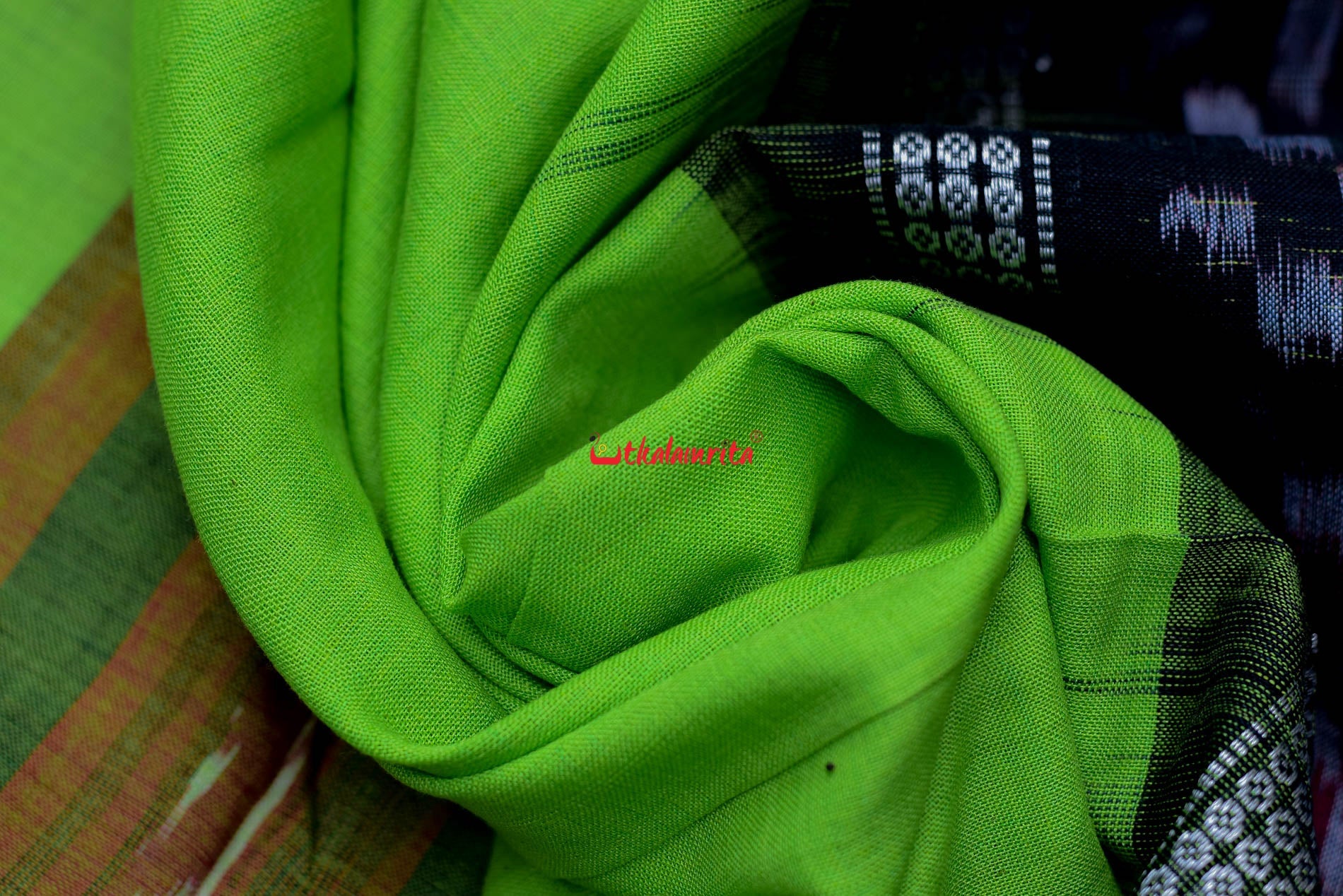 Parrot Green Rekha Buti Saree