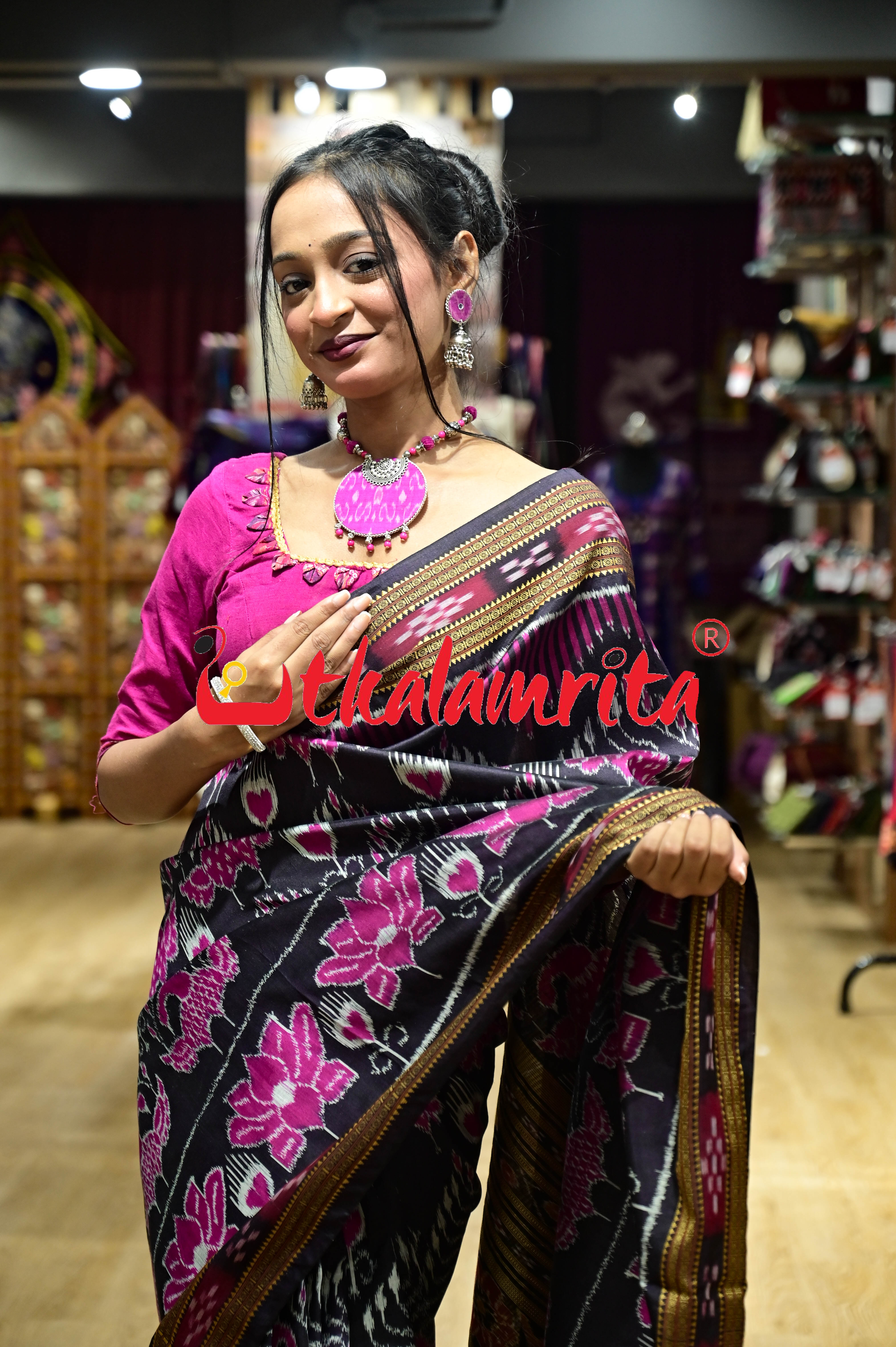 Black Mayura Body Border Pasapali Khandua Silk saree