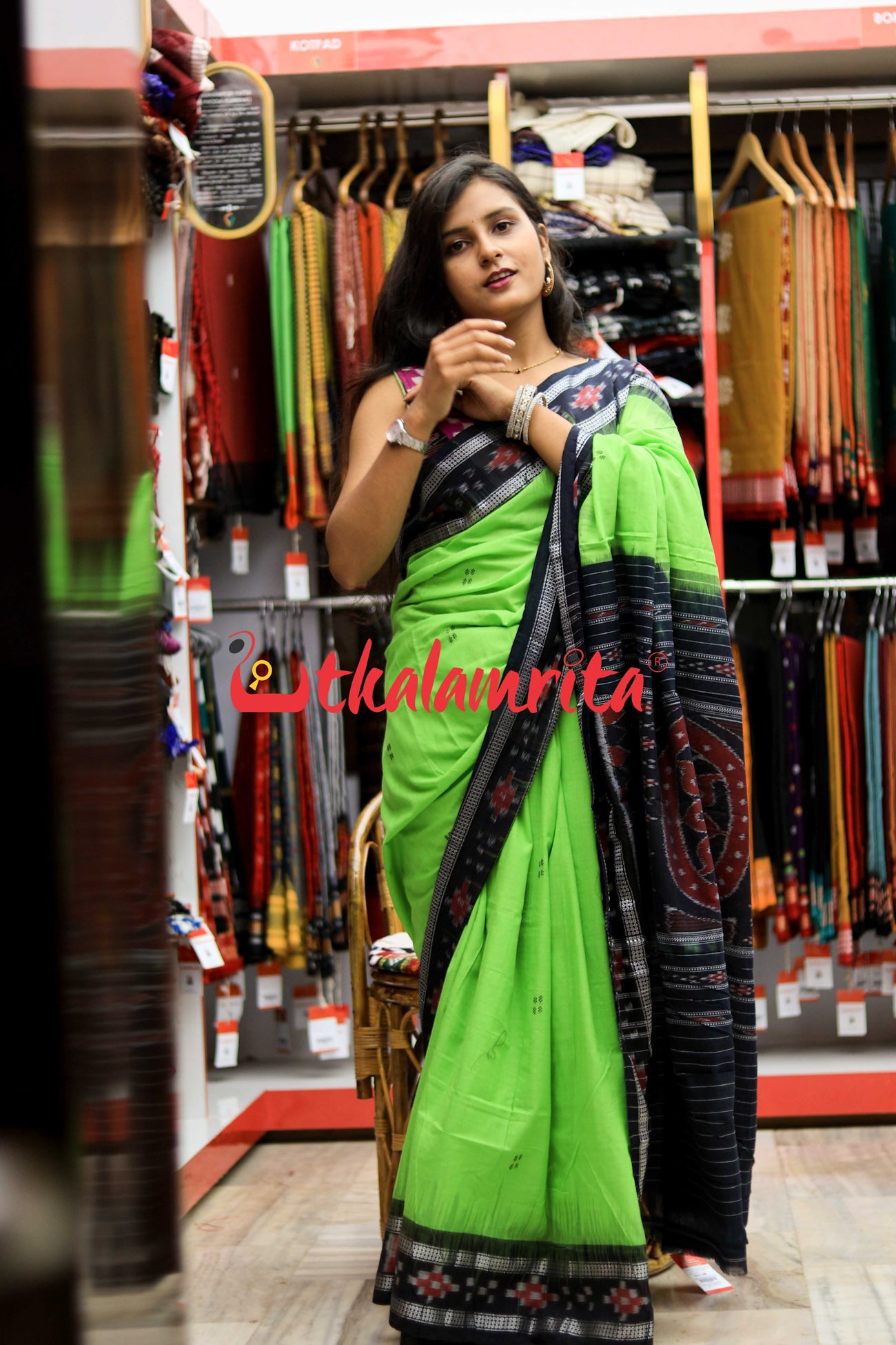 Parrot Green Rekha Buti Saree