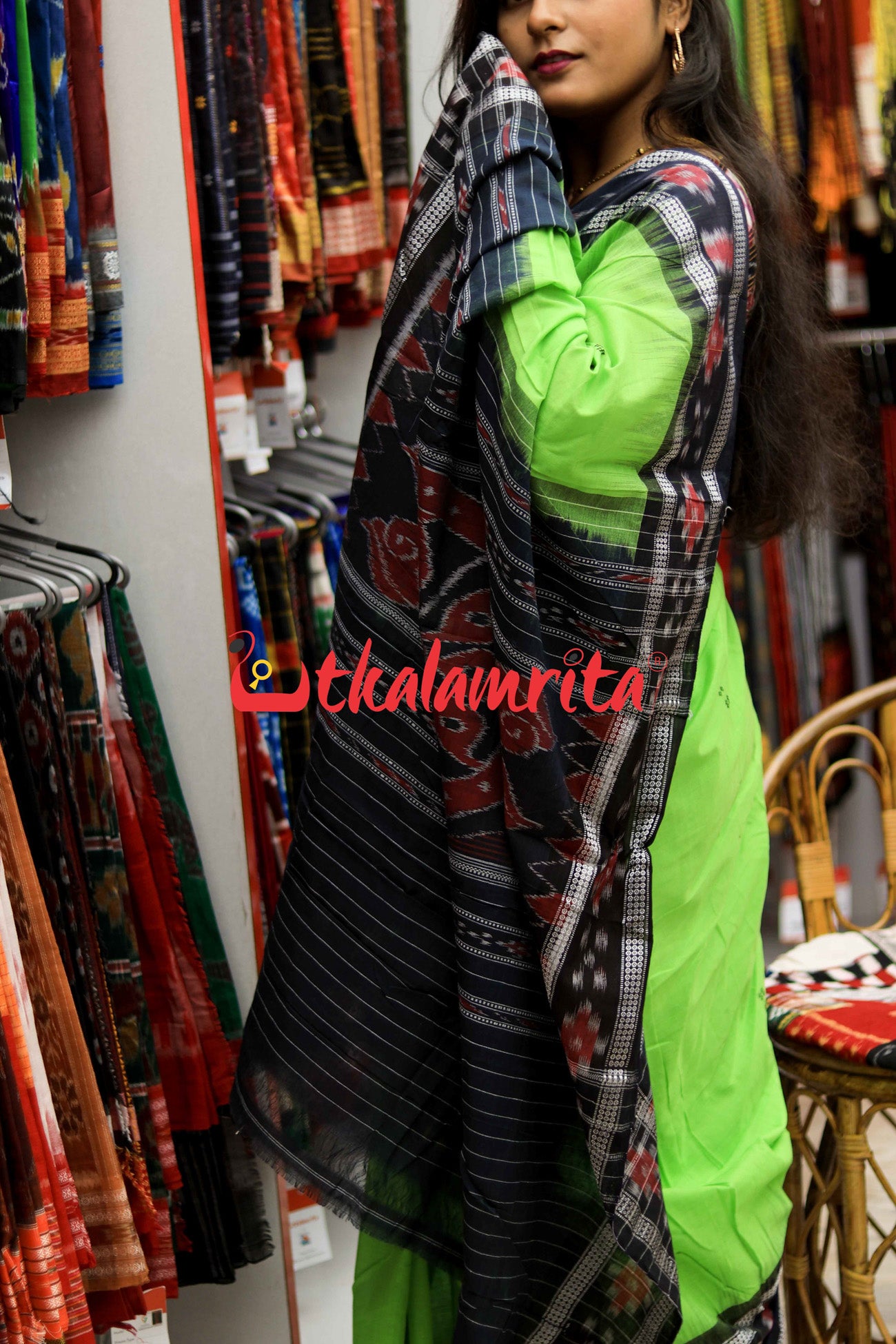 Parrot Green Rekha Buti Saree