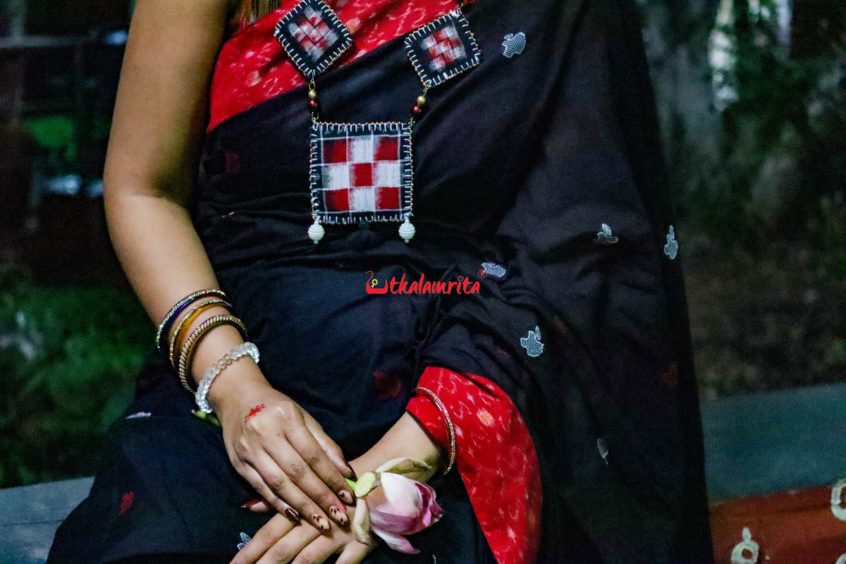 Black Apple Design S Bandha Designer Cotton Saree