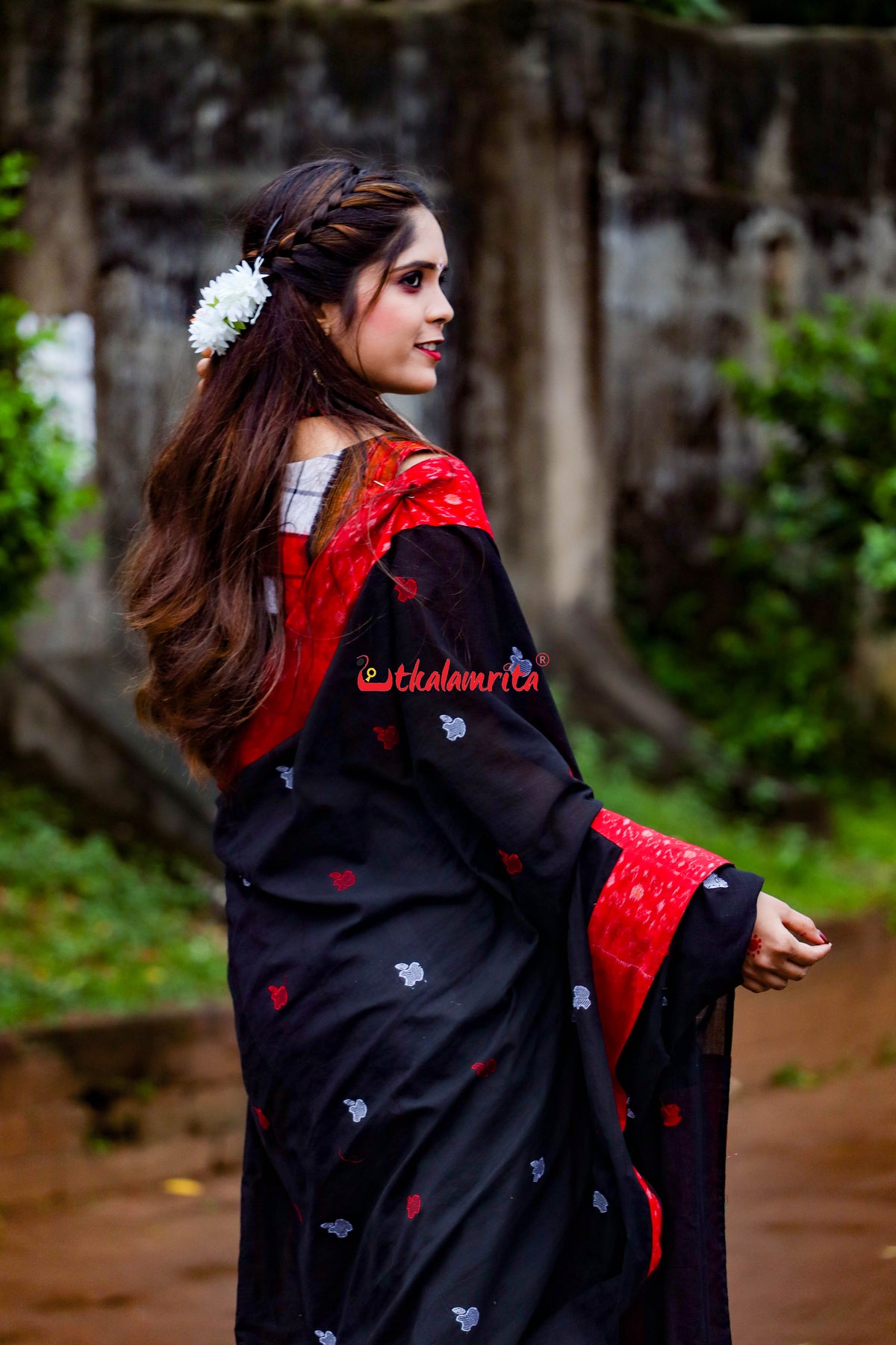 Black Apple Design S Bandha Designer Cotton Saree
