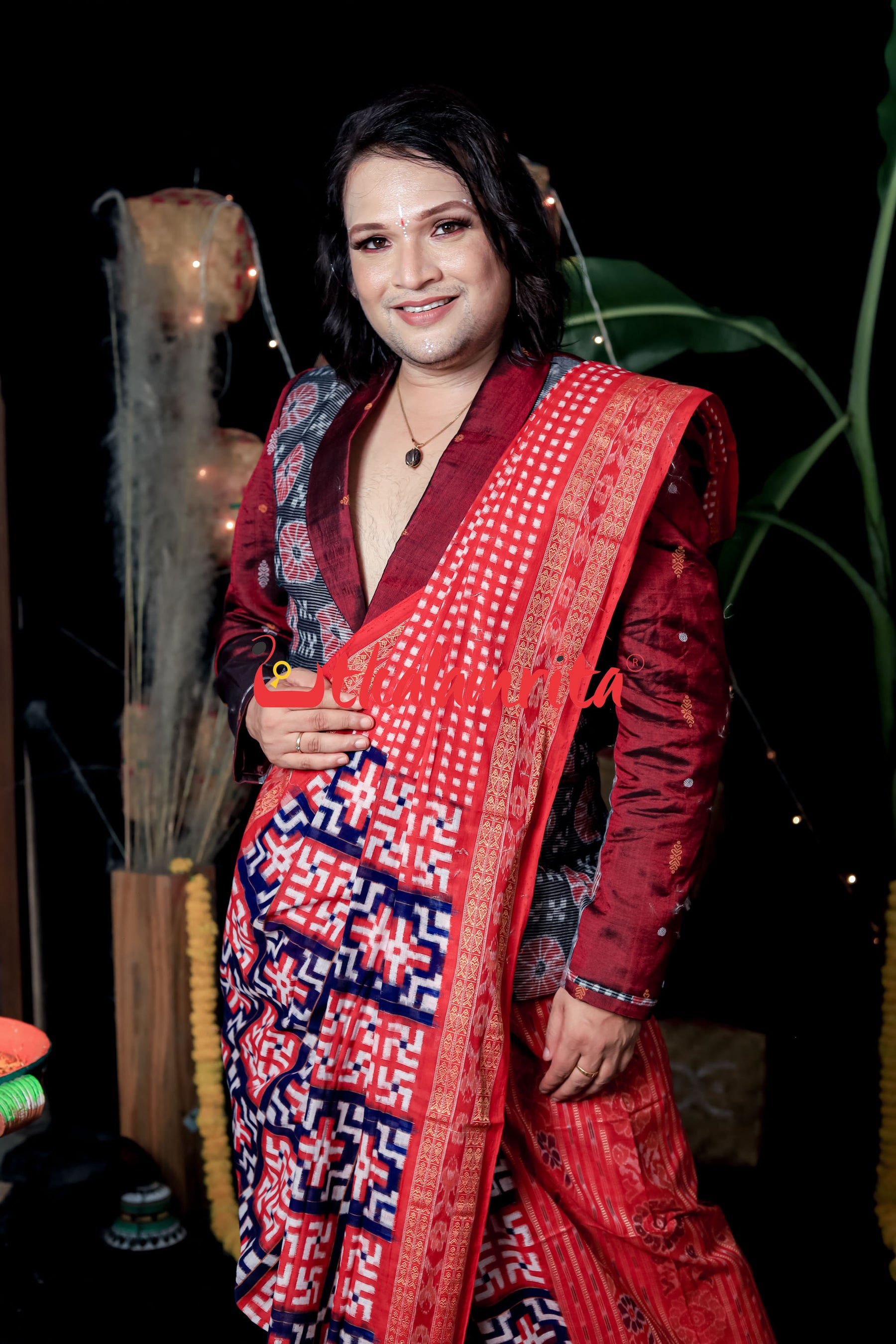 Swastik Red Blue White Sambalpuri Cotton Saree