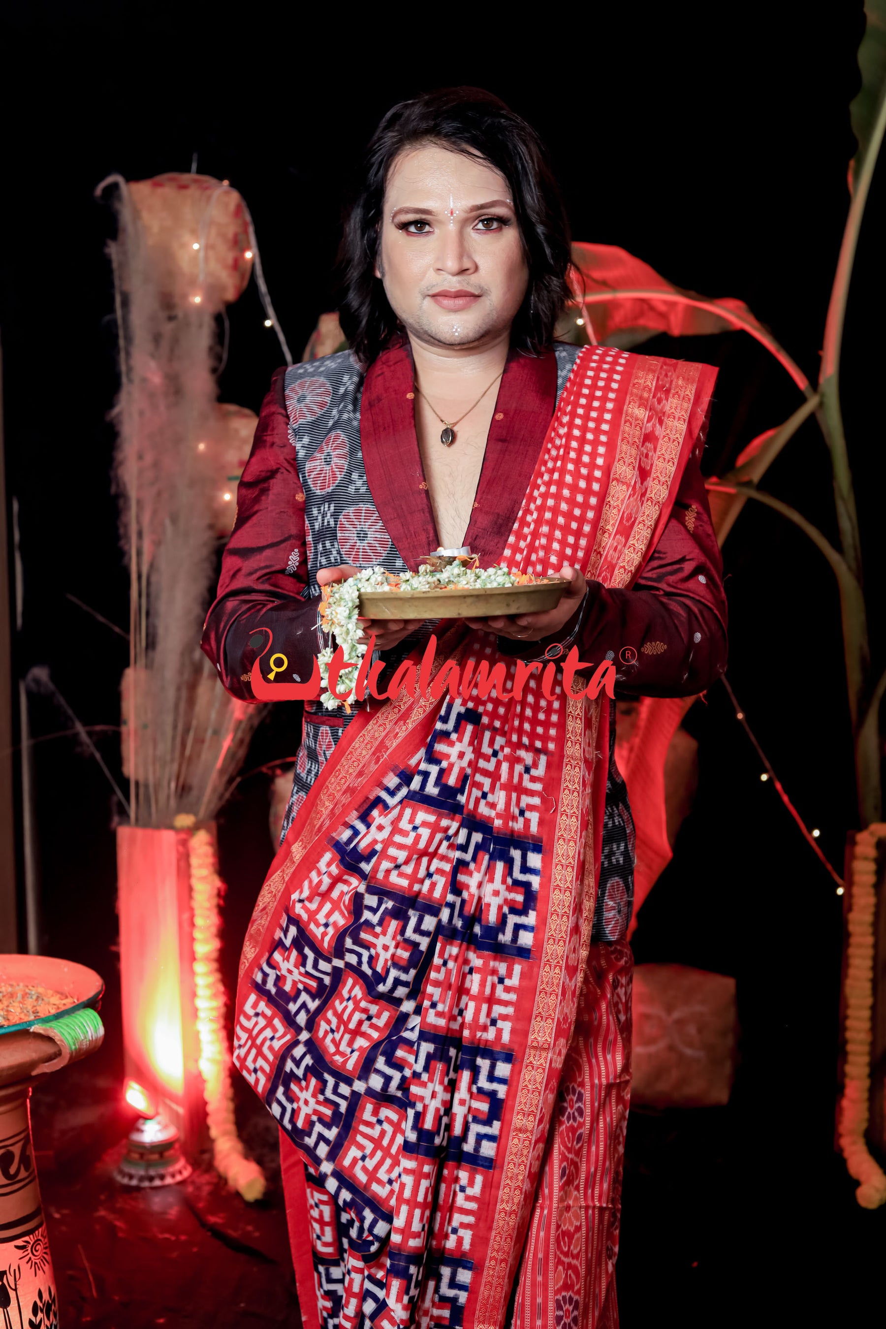 Swastik Red Blue White Sambalpuri Cotton Saree