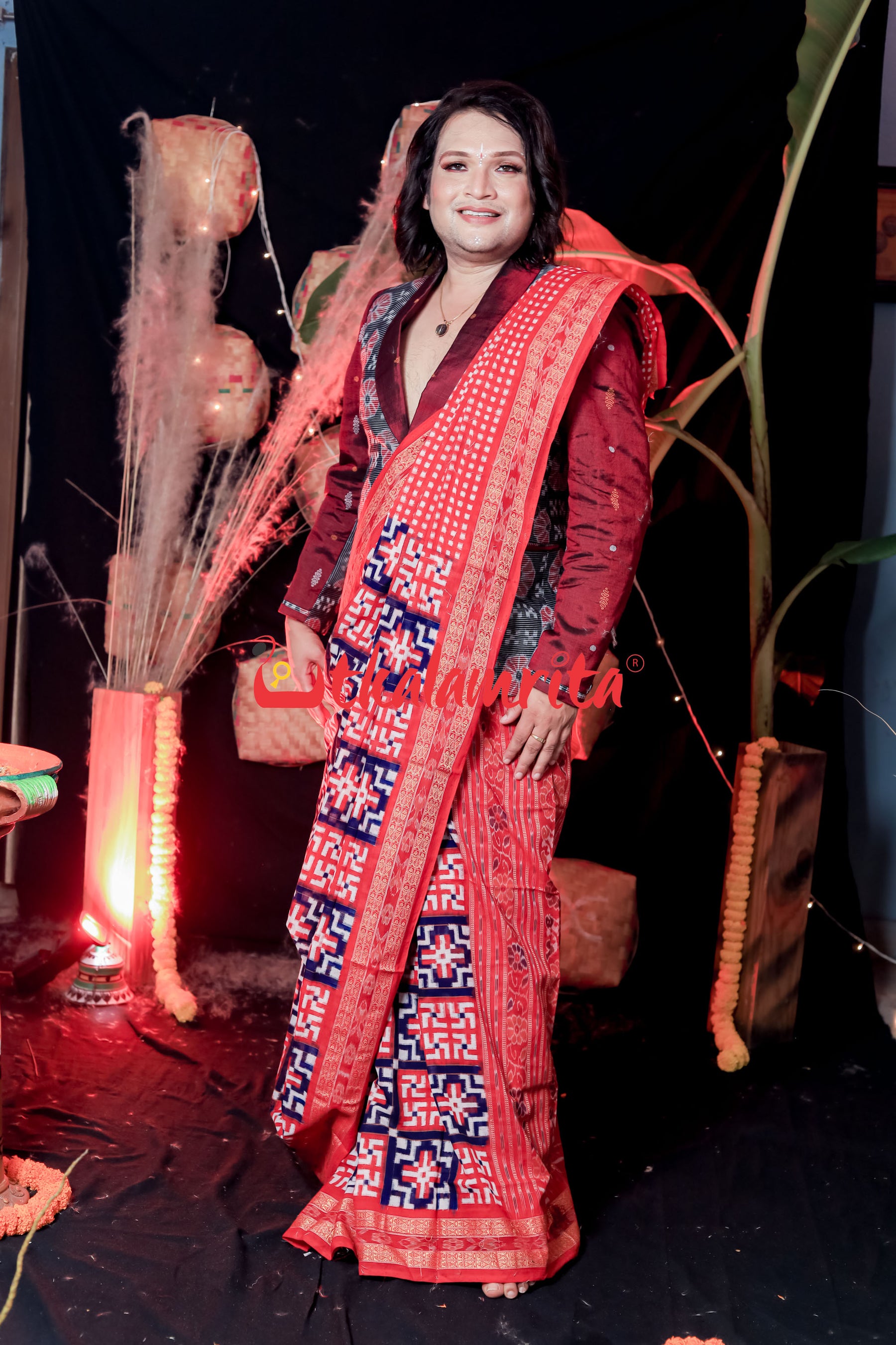 Swastik Red Blue White Sambalpuri Cotton Saree