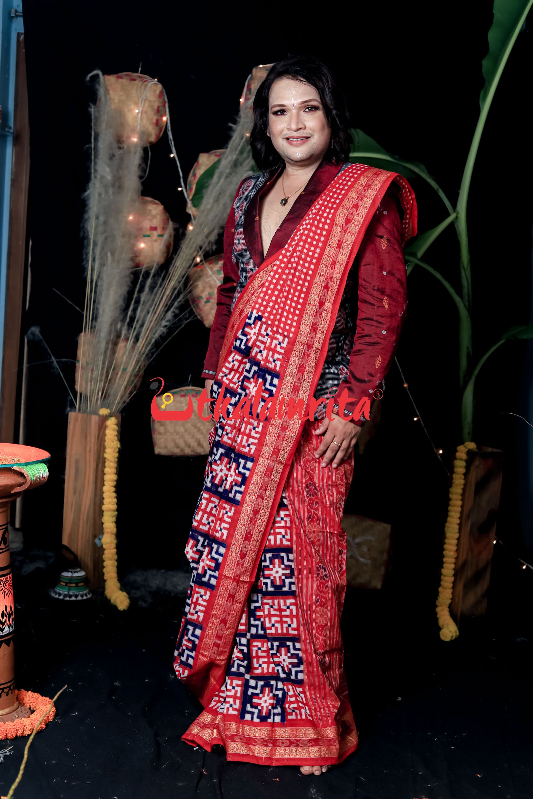 Swastik Red Blue White Sambalpuri Cotton Saree