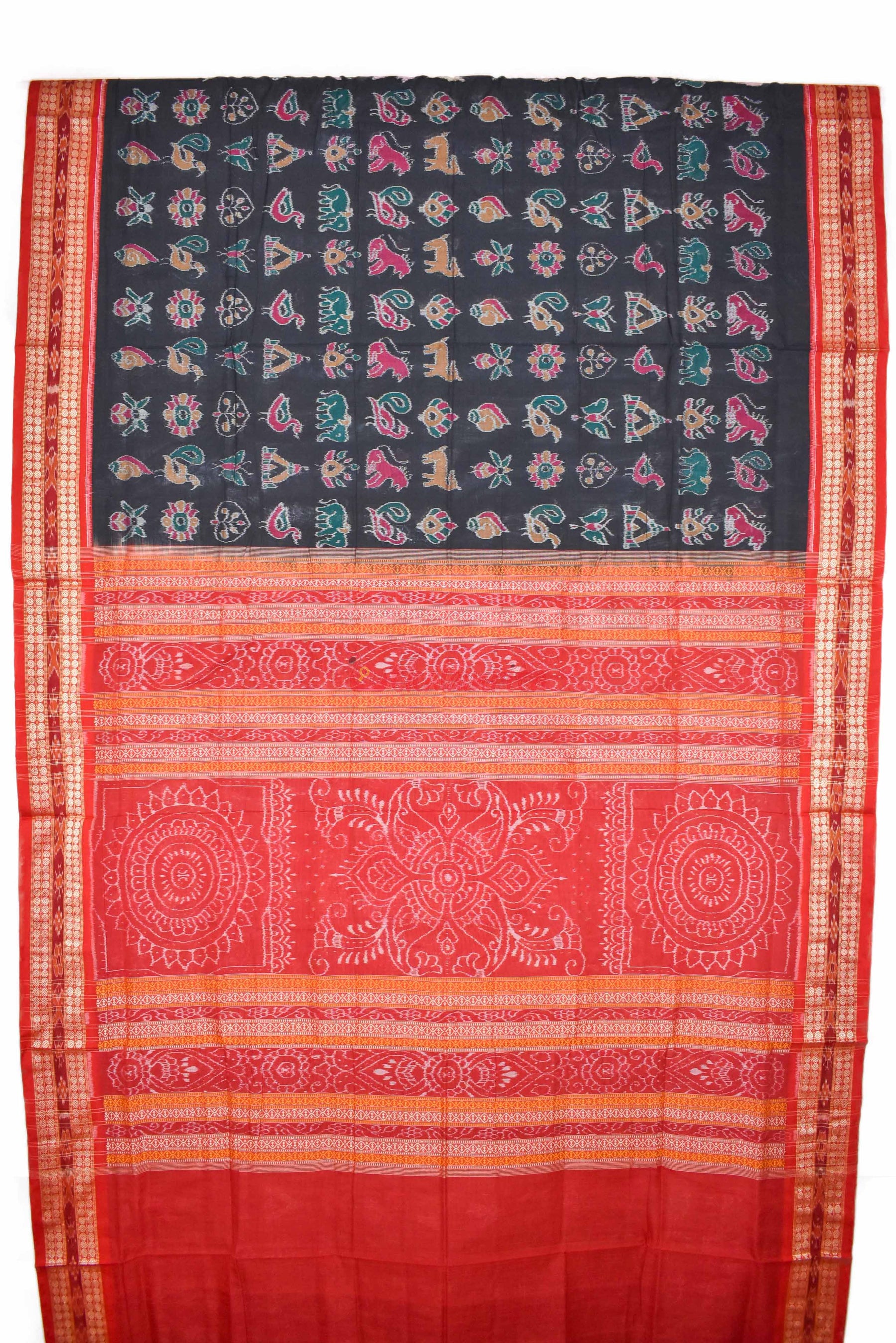 13 Motifs Black Red Saree