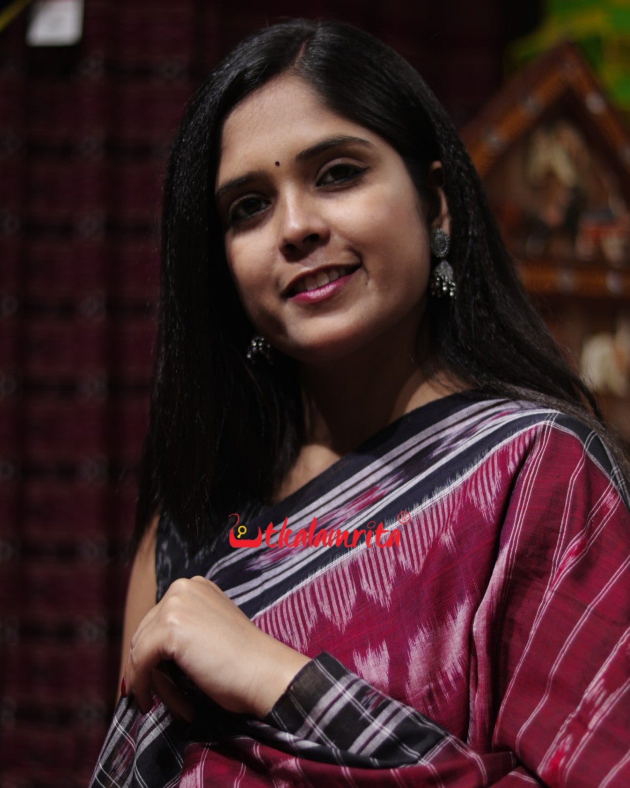 Bulb Design Burgundy Khandua Cotton Saree