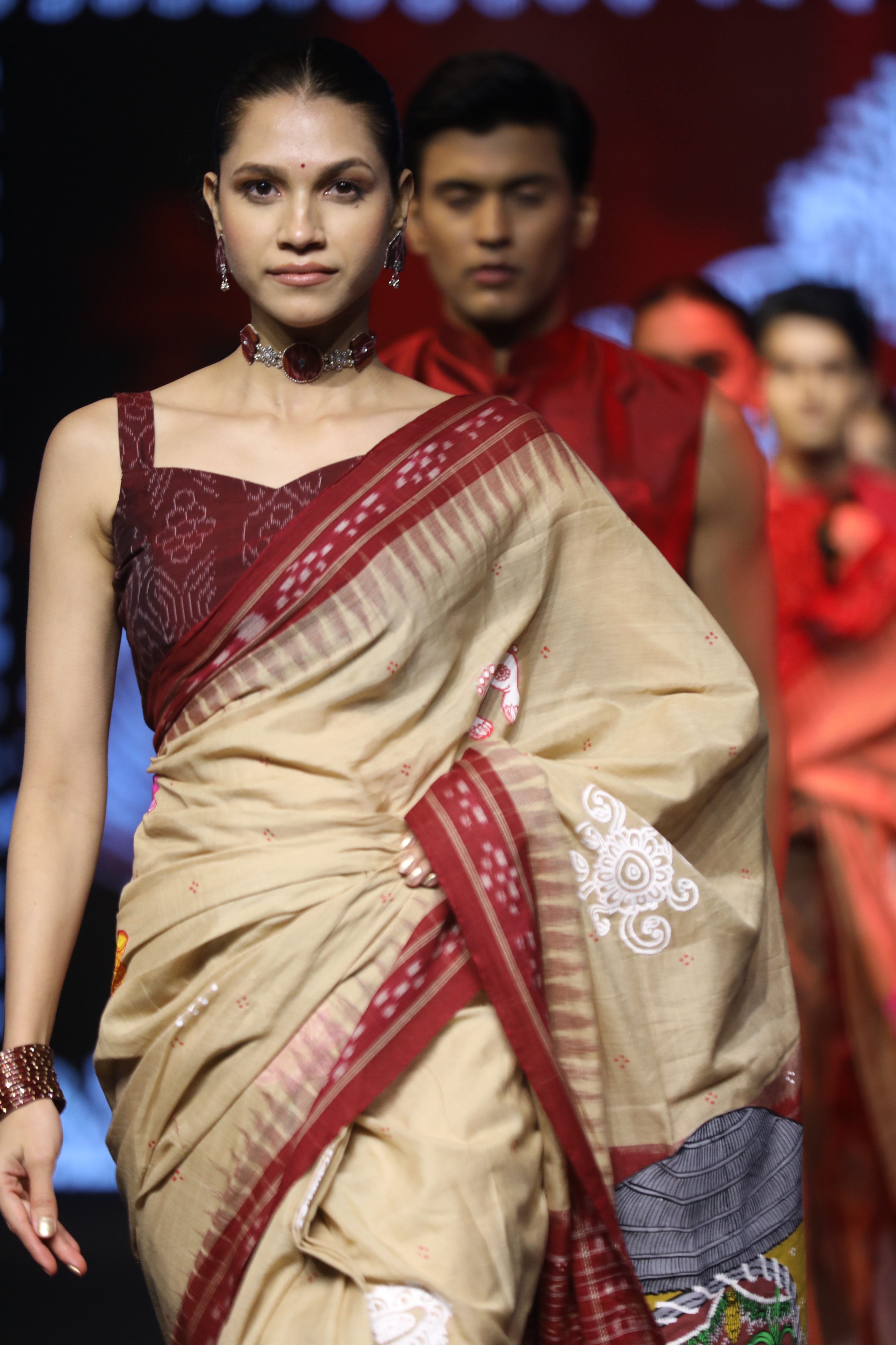 Ghee Maroon Laxmi Puja Pattachitra Cotton Saree