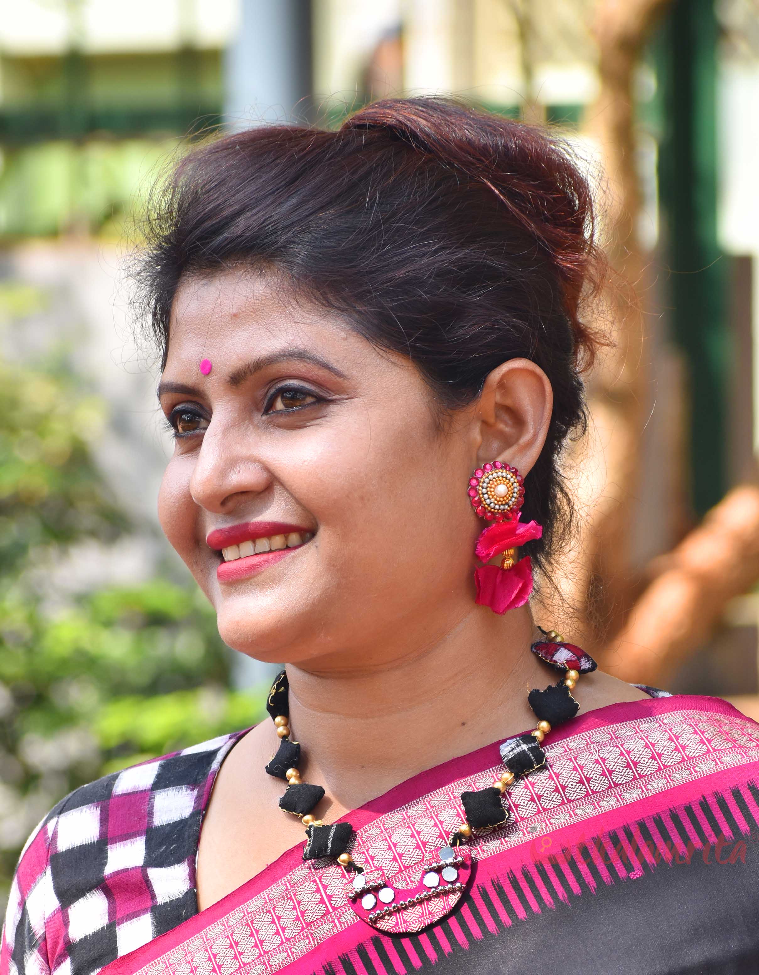 Pink Black Mirrors (Necklace)