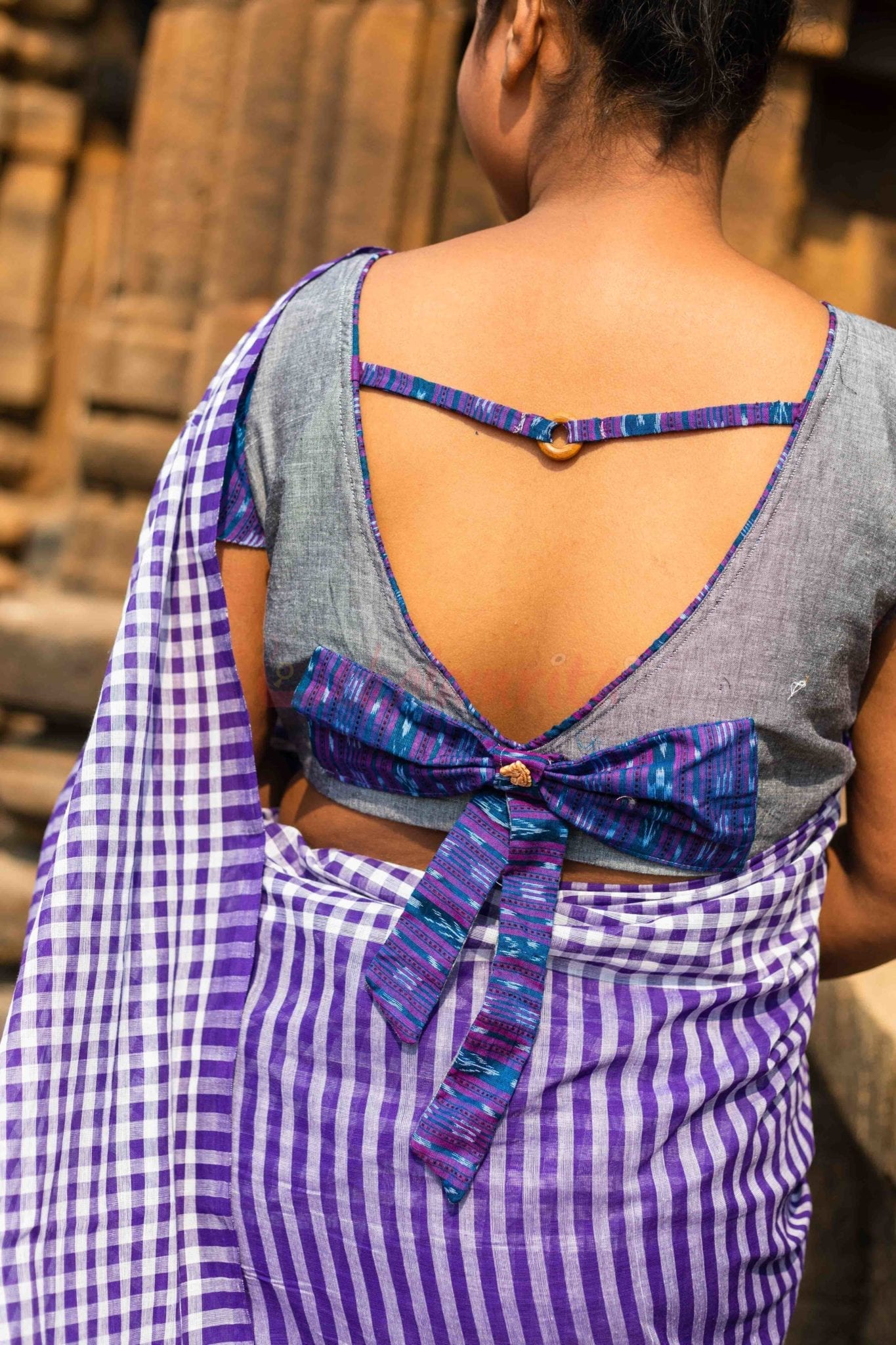 Bow Back (Blouse)