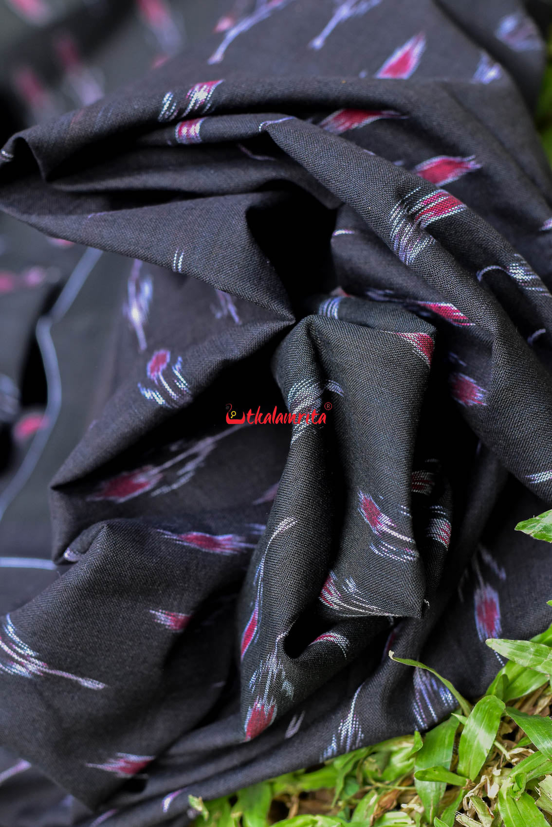 Black Labanga Bandha (Fabric)