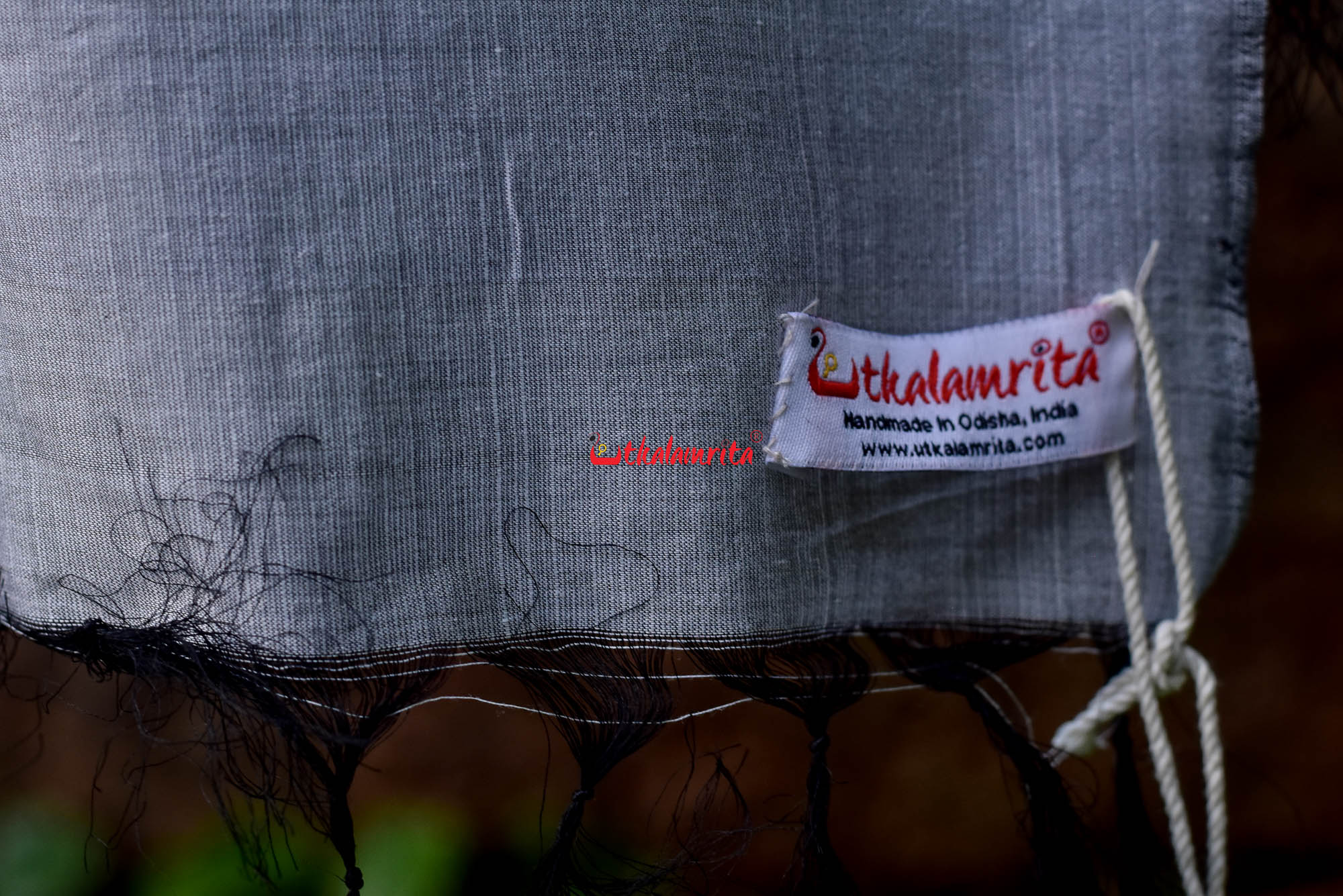 Grey Dupatta Nabagunjara