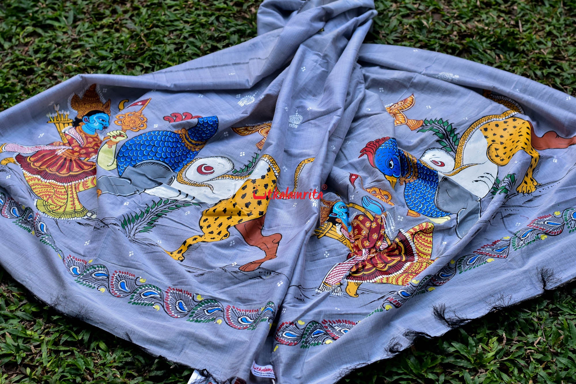 Grey Dupatta Nabagunjara