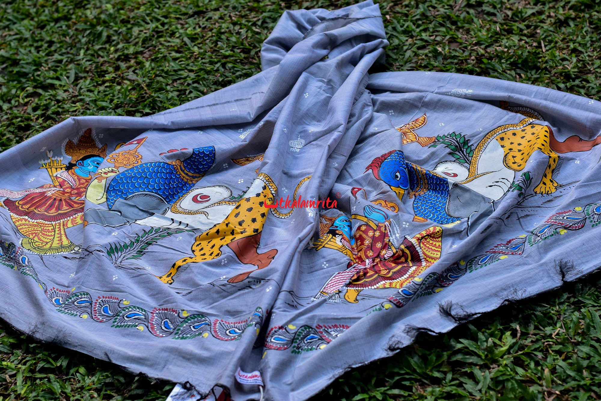 Grey Dupatta Nabagunjara