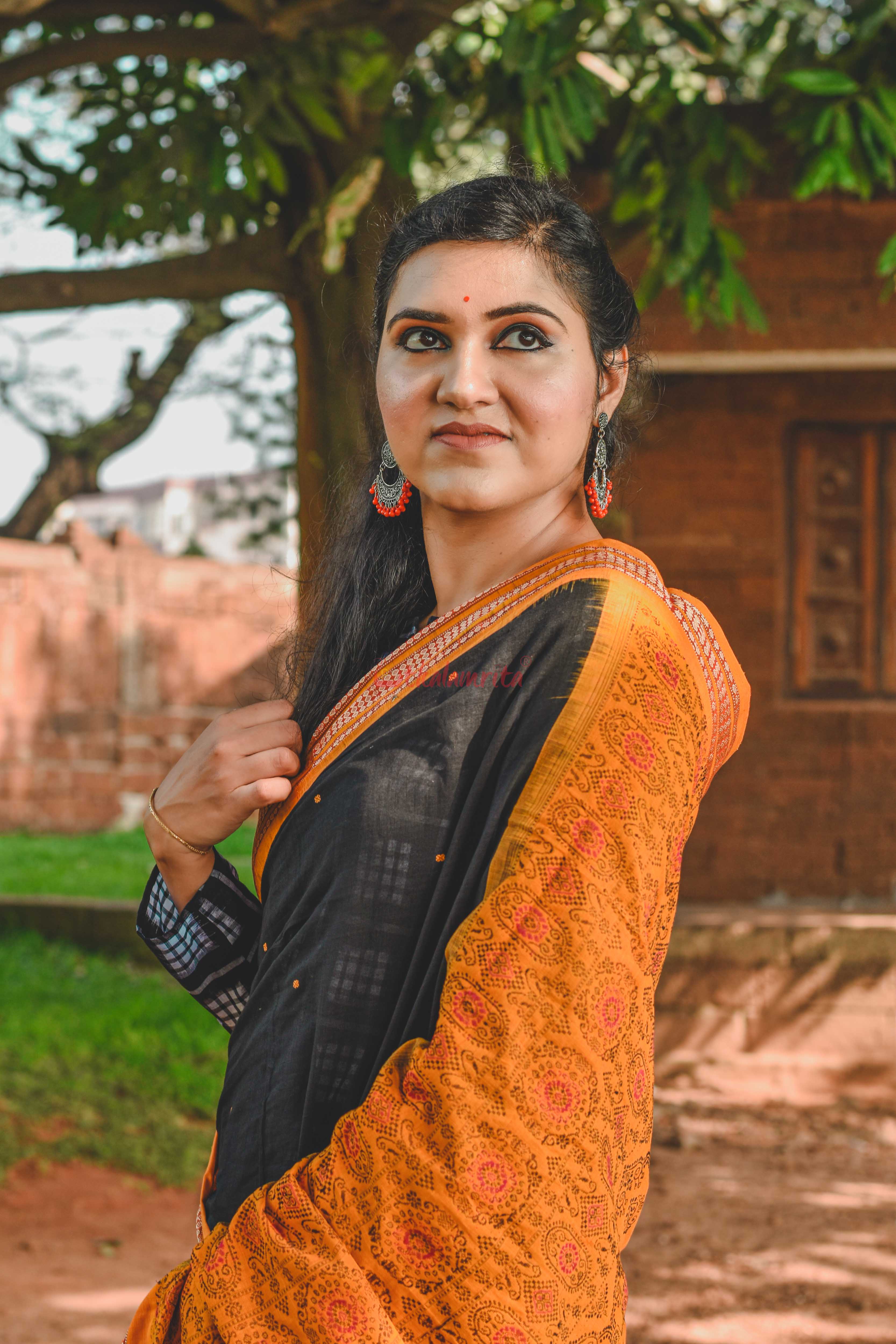 Black Buti Bomkai Saree