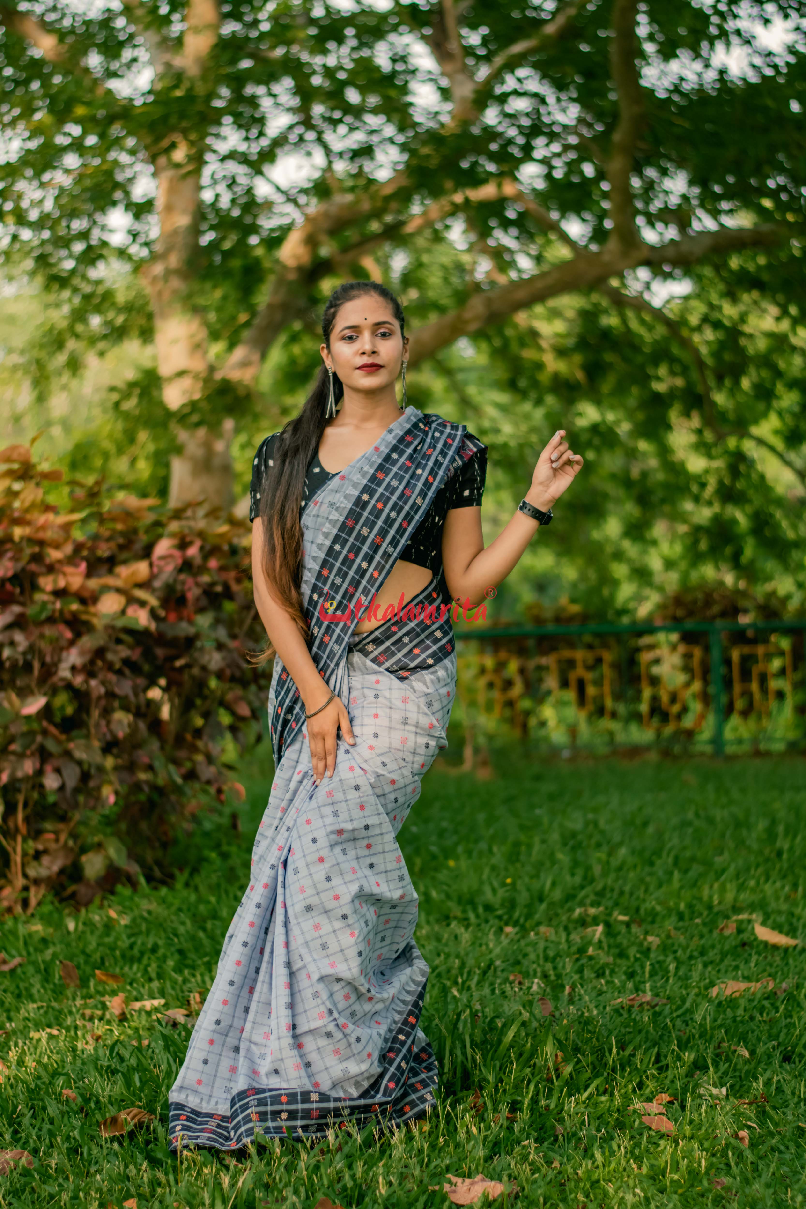 Grey AsmaanTara Phoda Kumbha Sico Saree