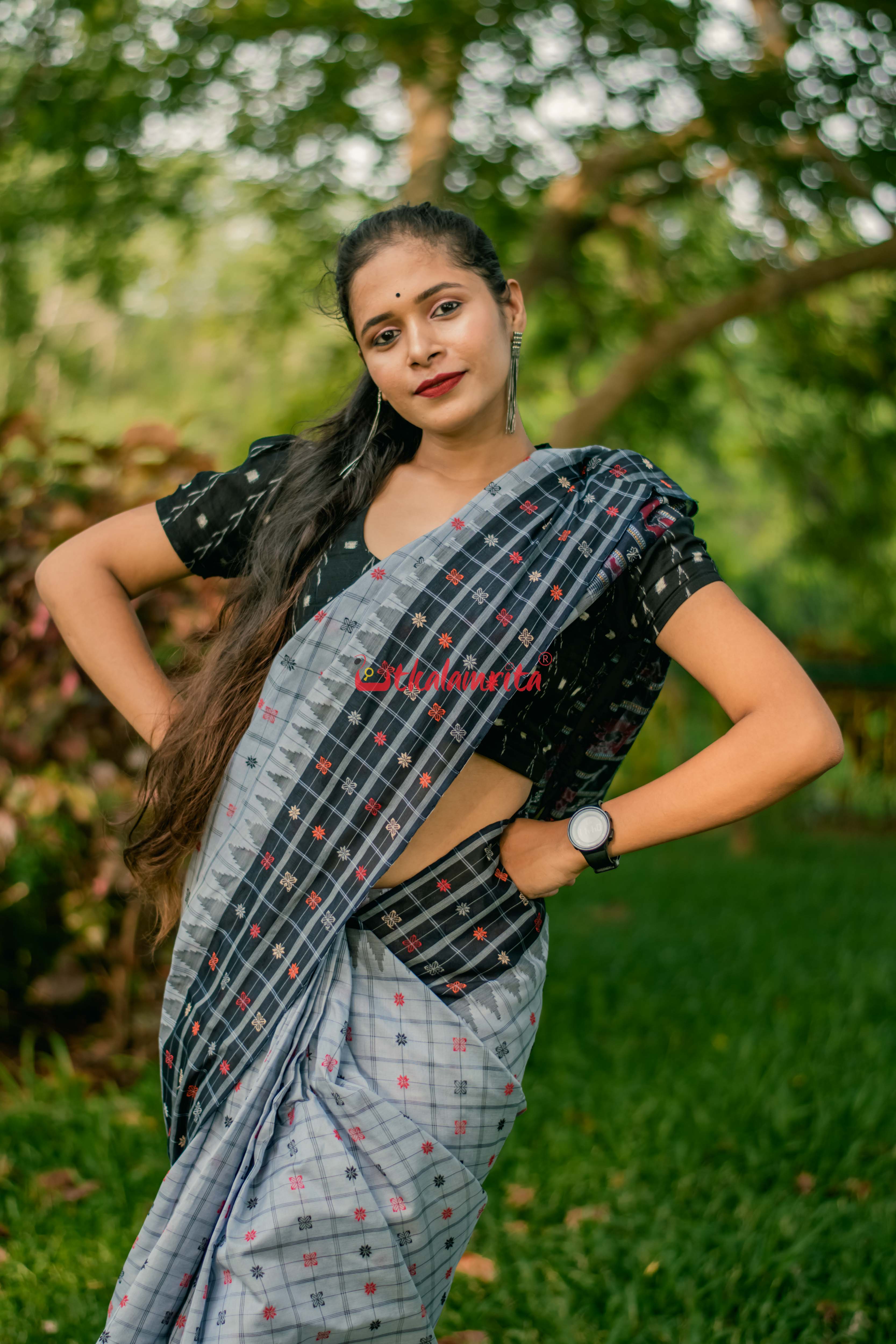 Grey AsmaanTara Phoda Kumbha Sico Saree