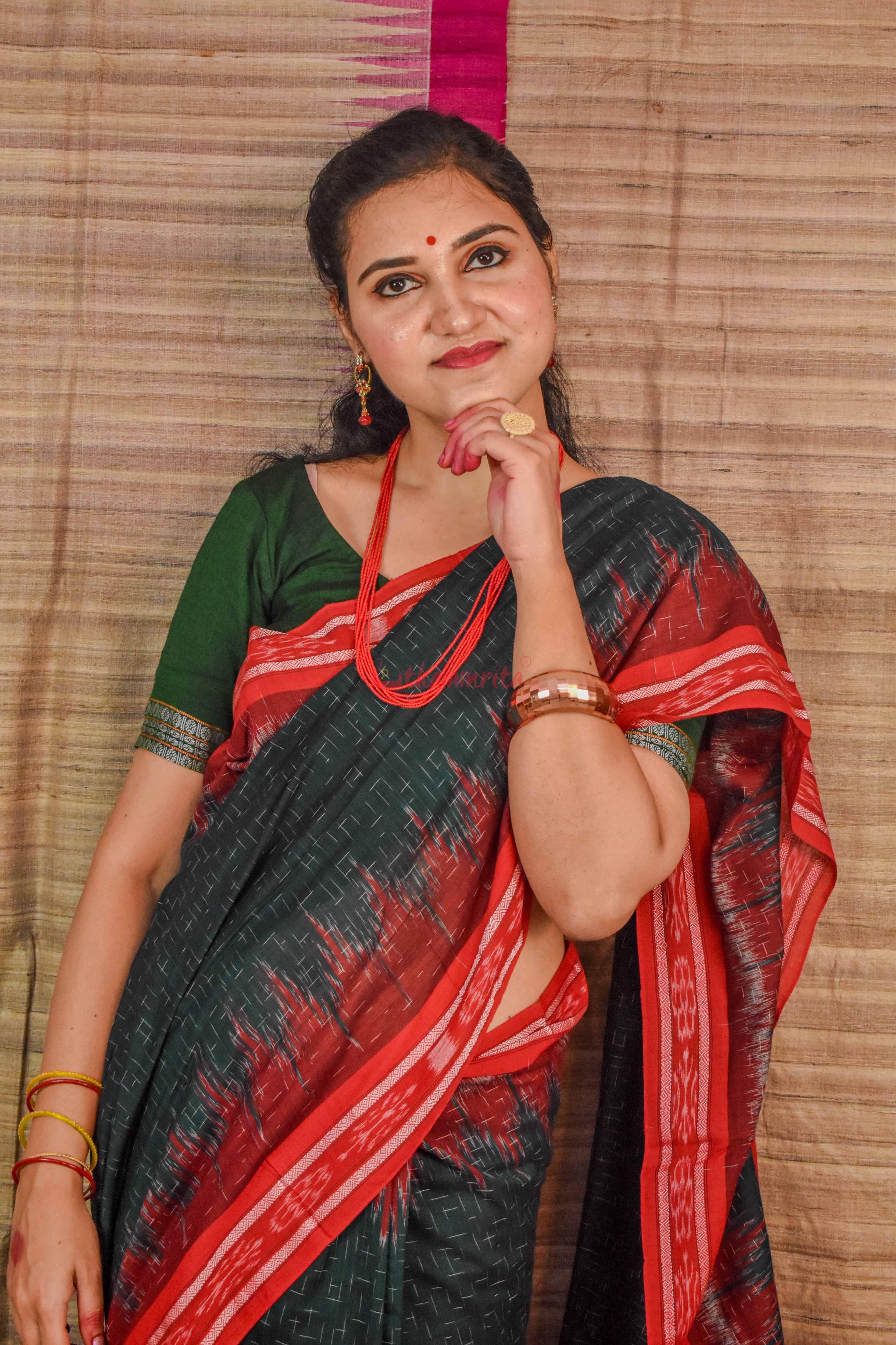 Bottle Green Red Jharana