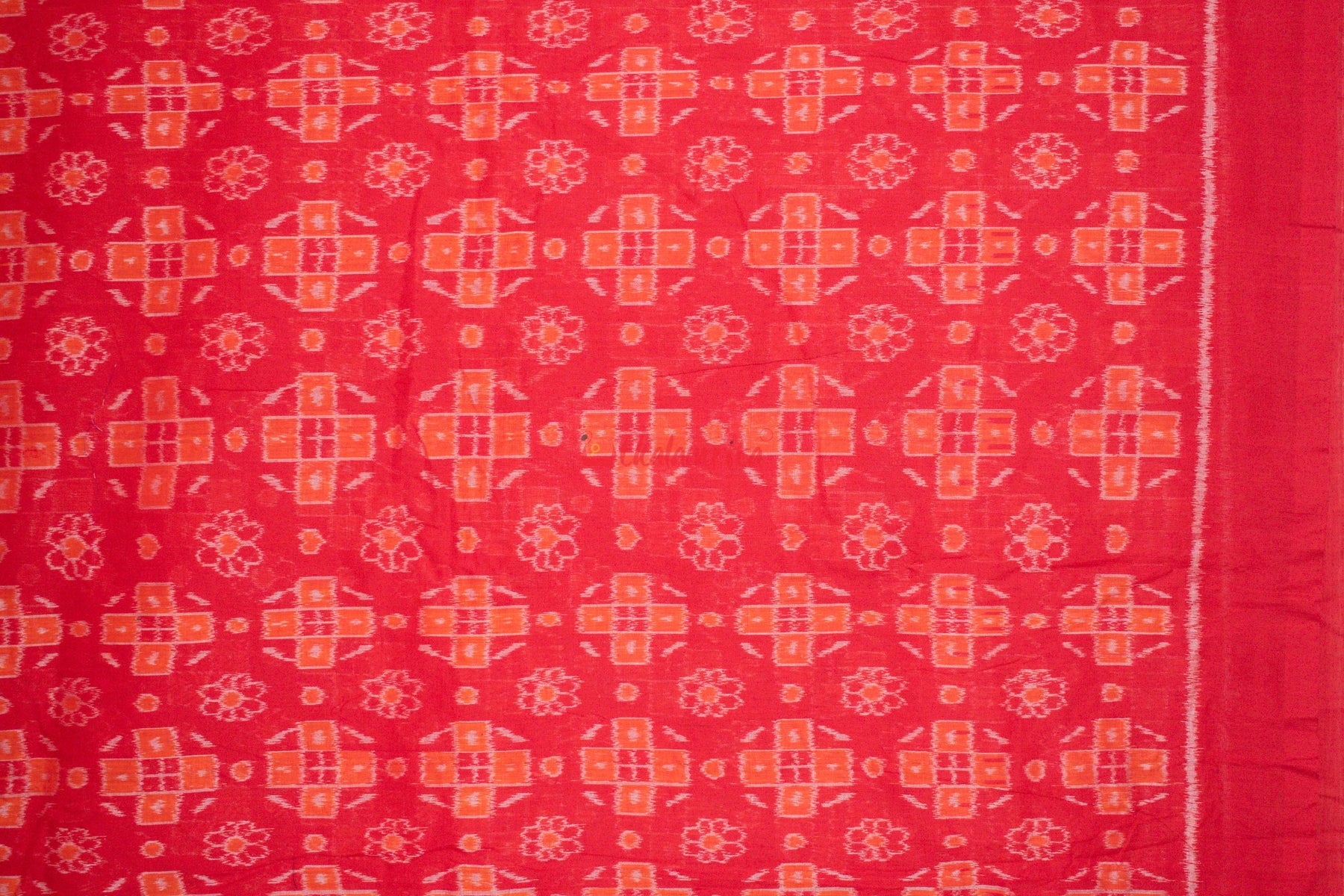 Red Orange Flower Pasapali (Fabric)