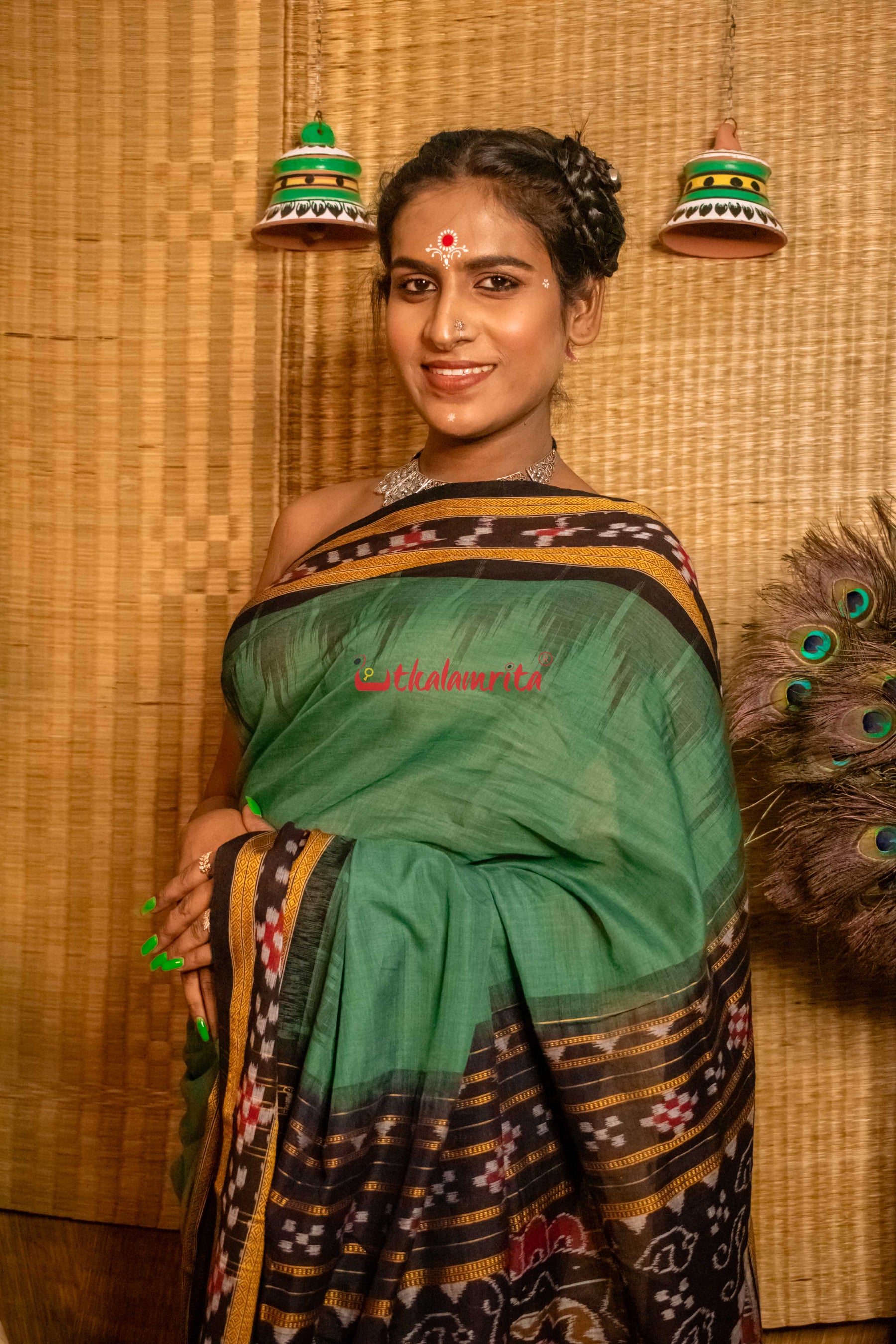 Olive Pasapali Border Khandua Cotton Saree