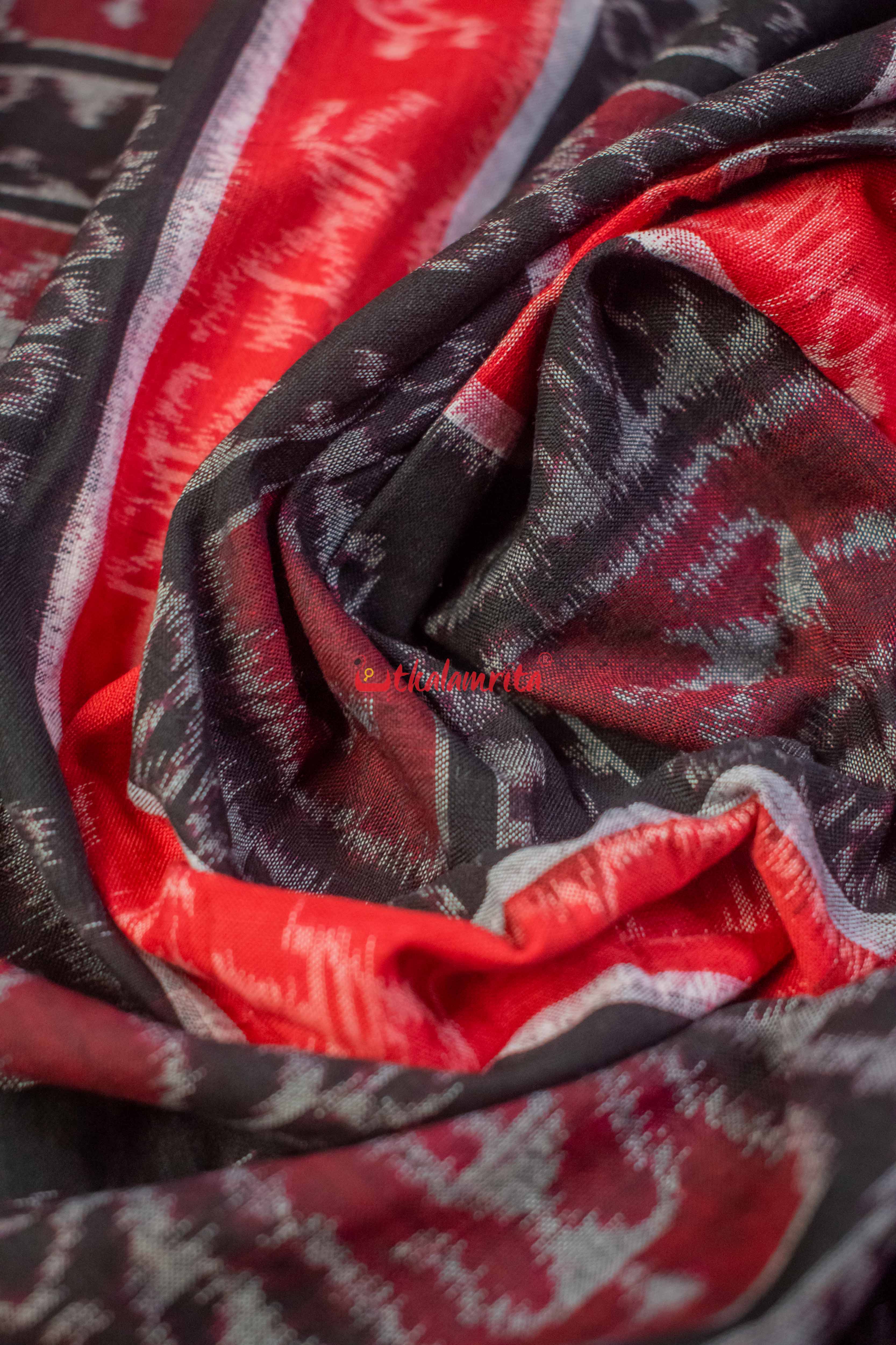 Tribals On Queue (Fabric)