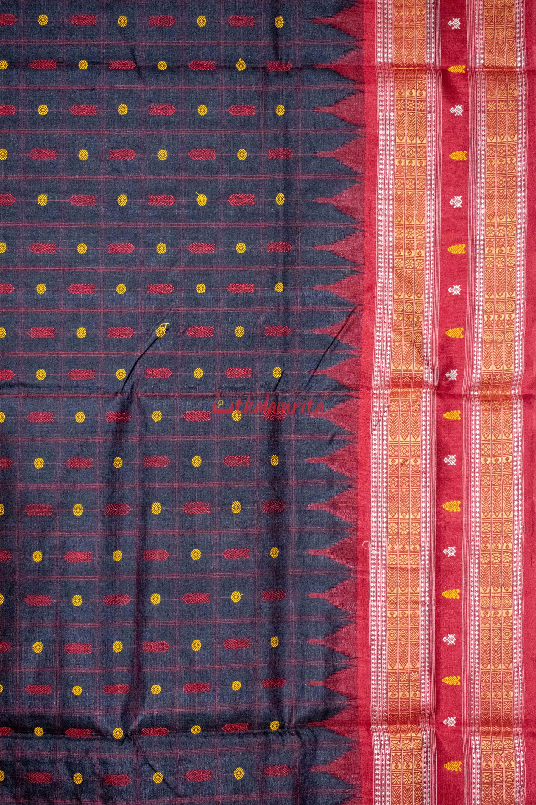 Black Red Hazar Buti Silk Saree