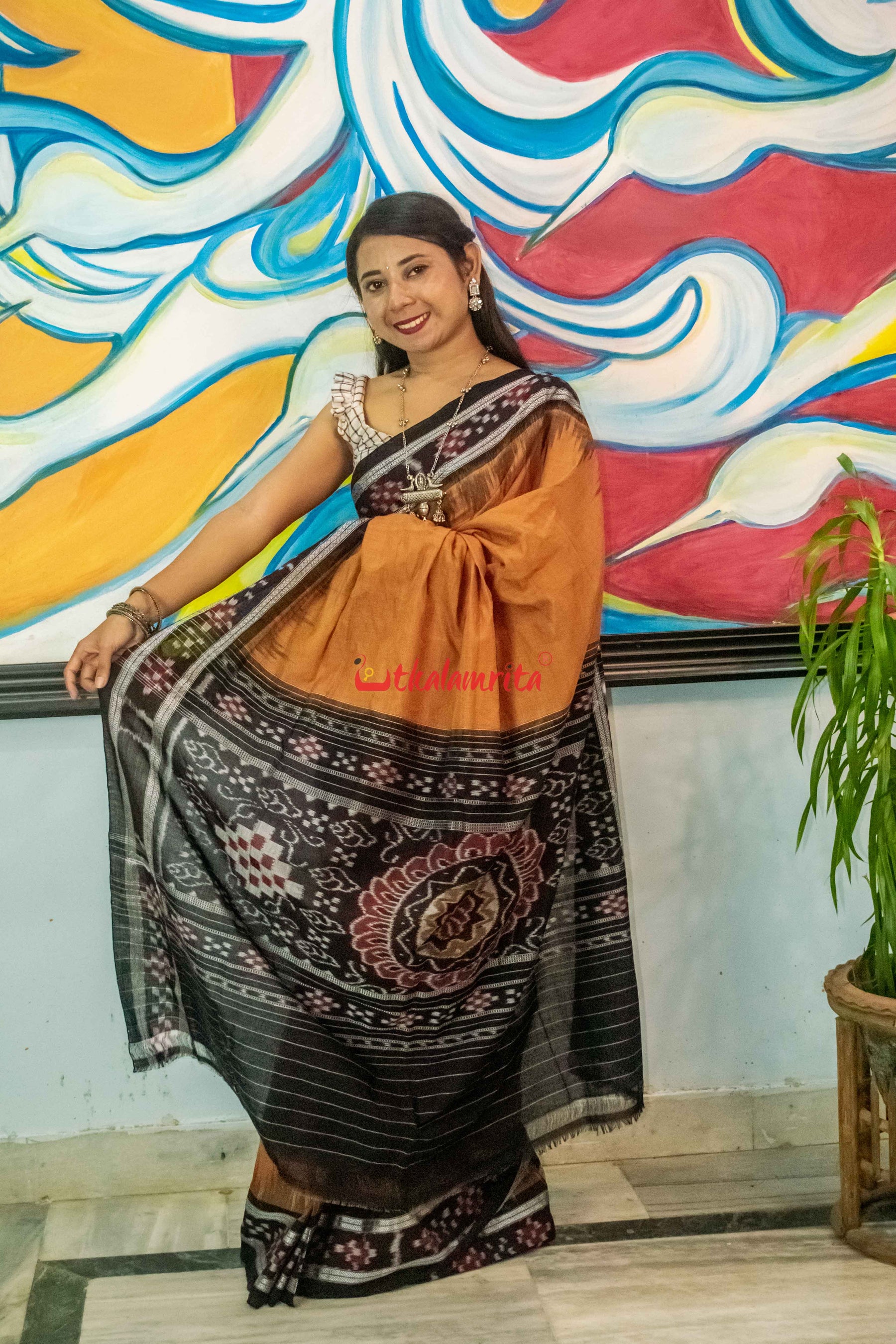 Brown Pasapali Border Khandua Cotton Saree