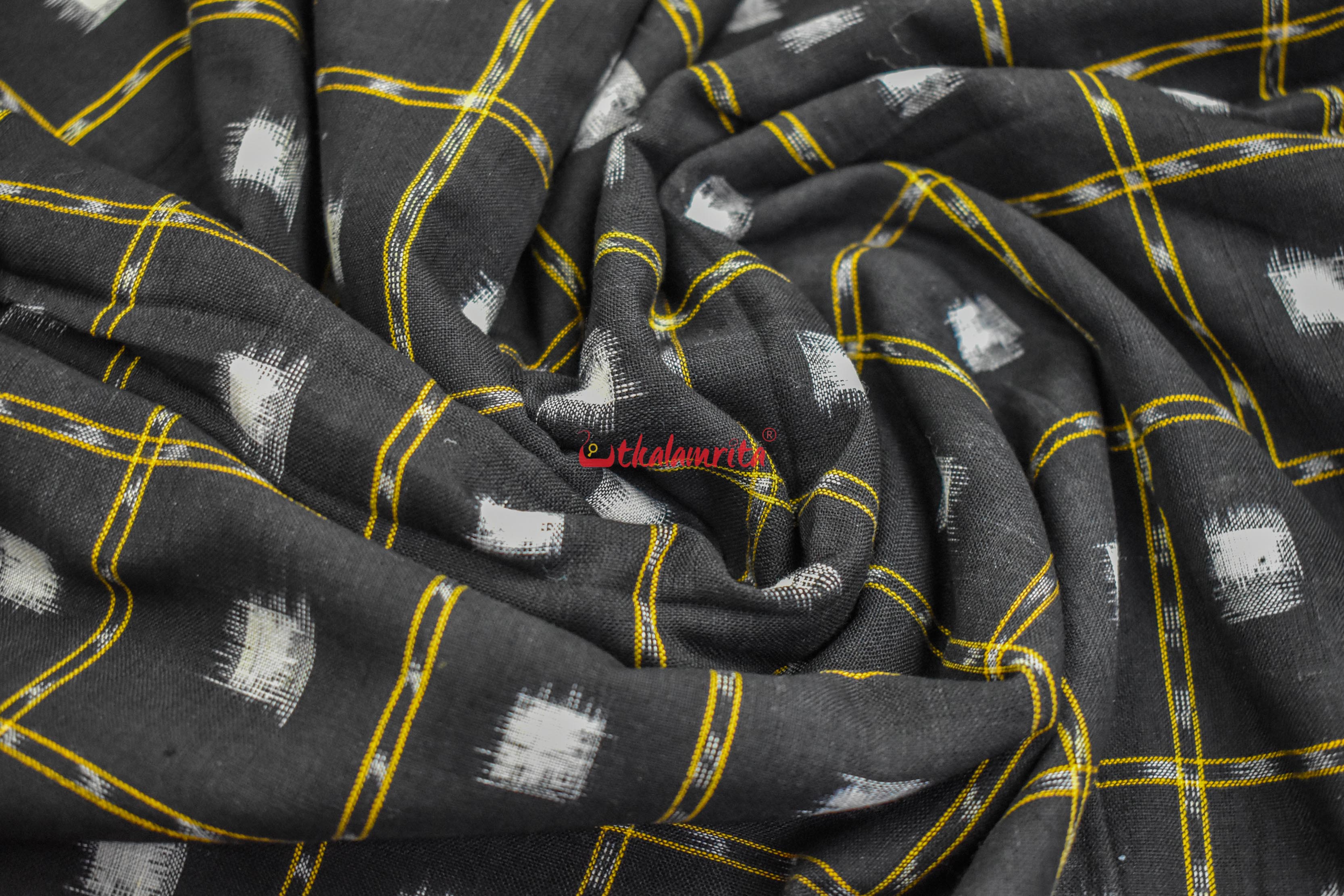 Tipa With Black Kuthi (Fabric)