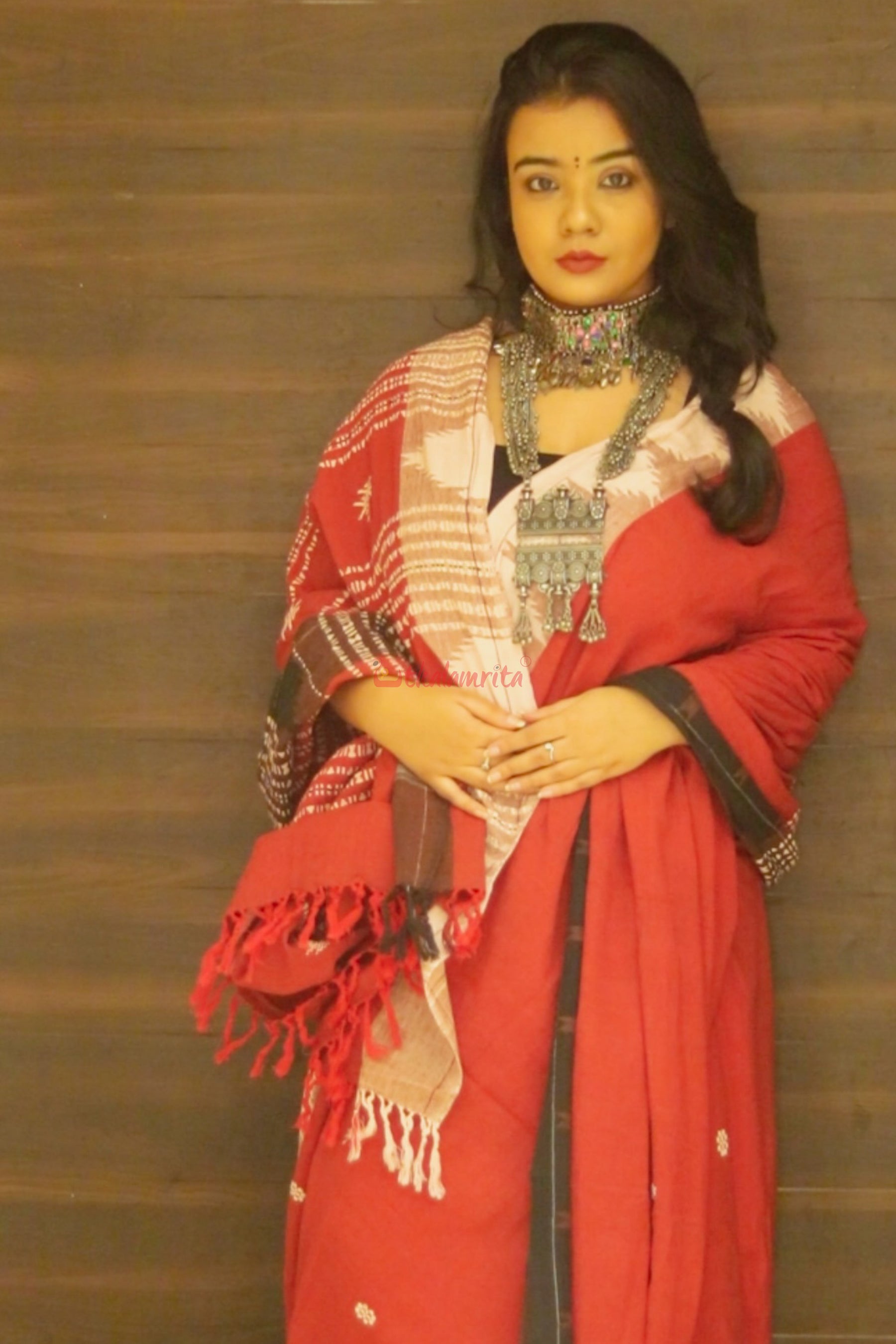 Glazing Fiery Red Kotpad Saree