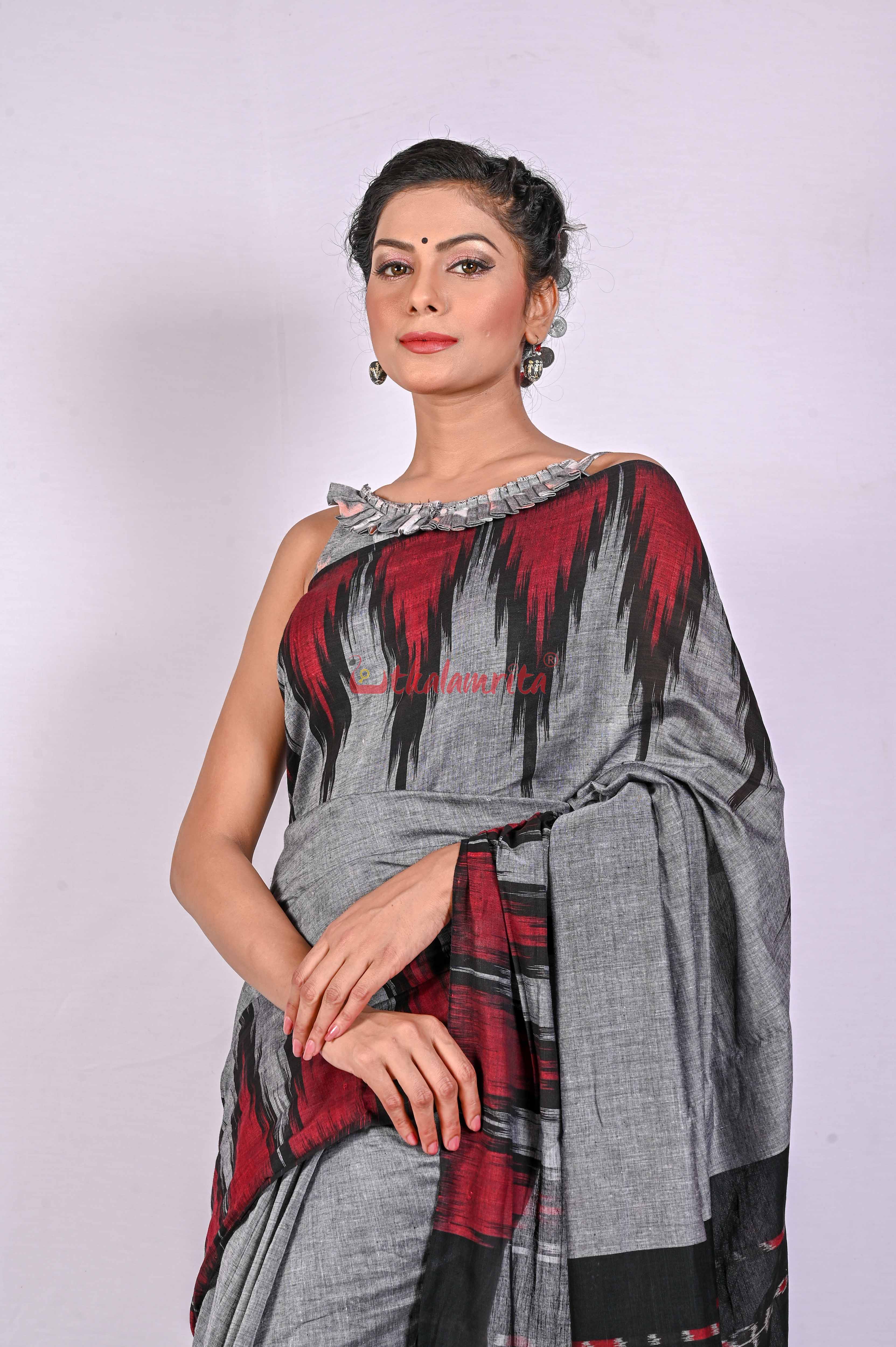 Kargil Kumbha Grey Cotton Saree