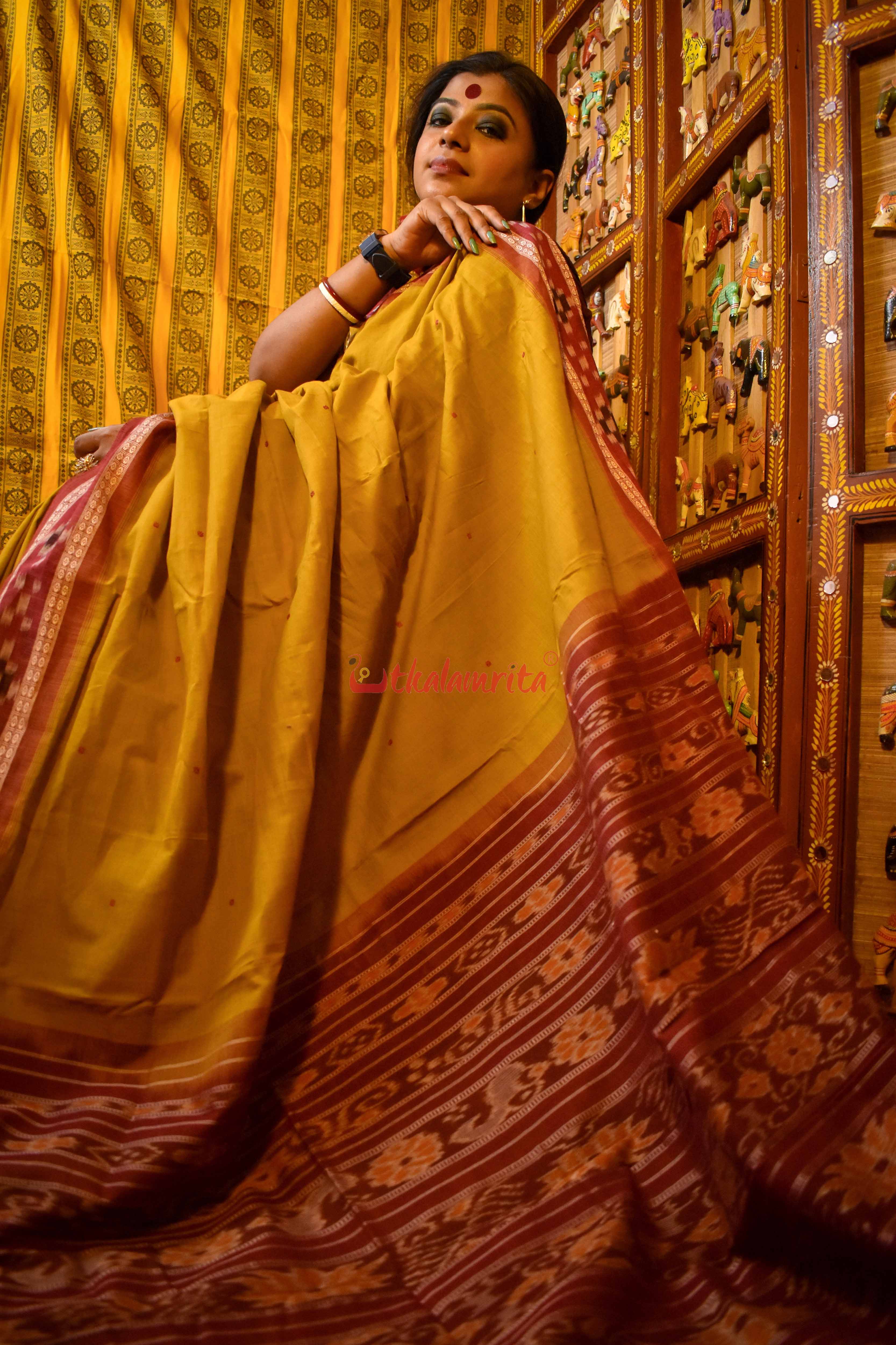 Nirmala with Pasapali Border