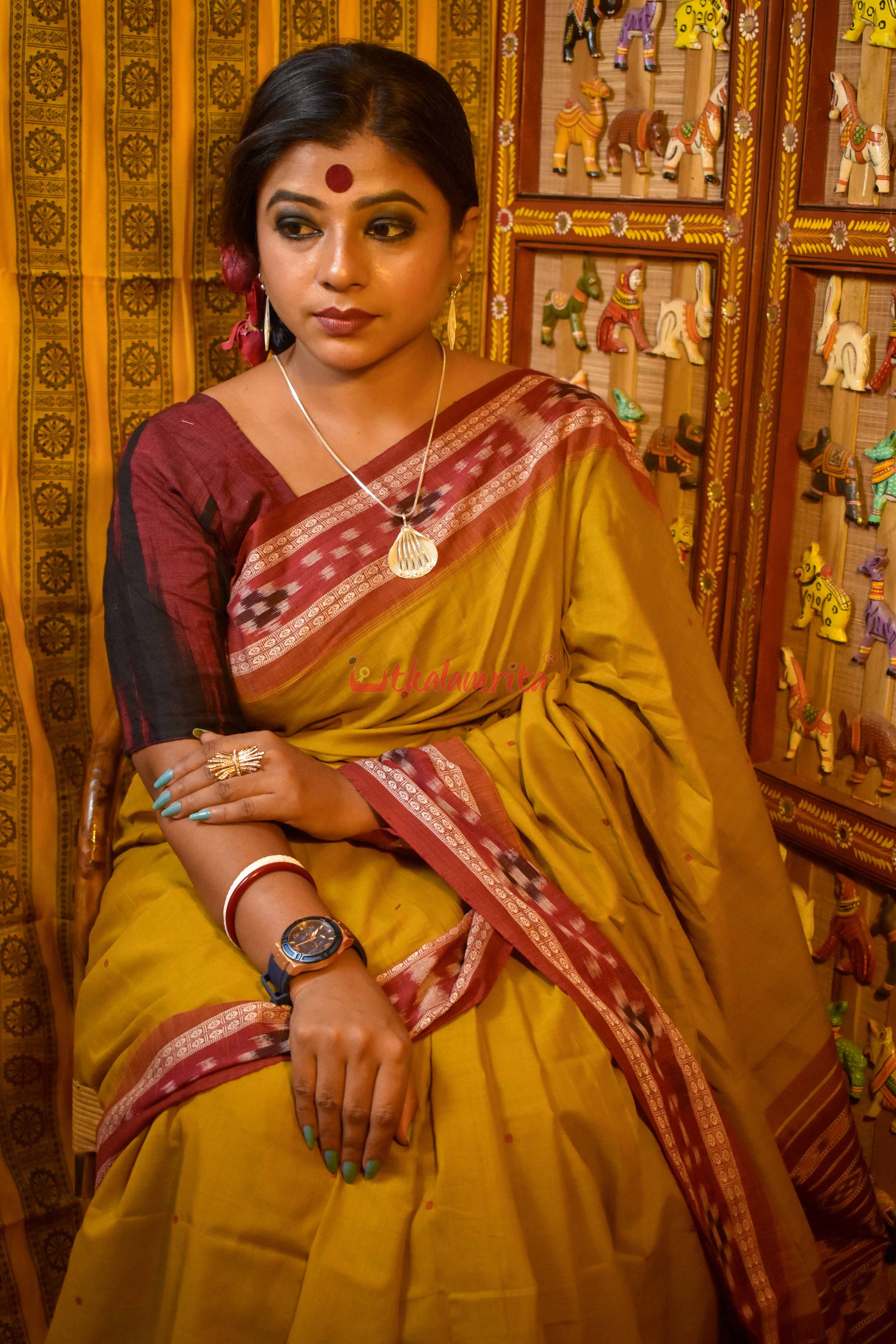 Nirmala with Pasapali Border