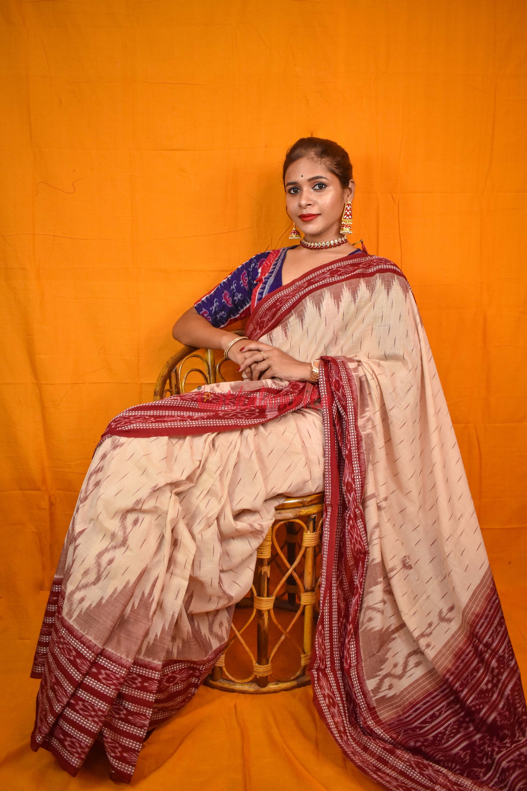 Off White Maroon Daali Scot Khandua Cotton