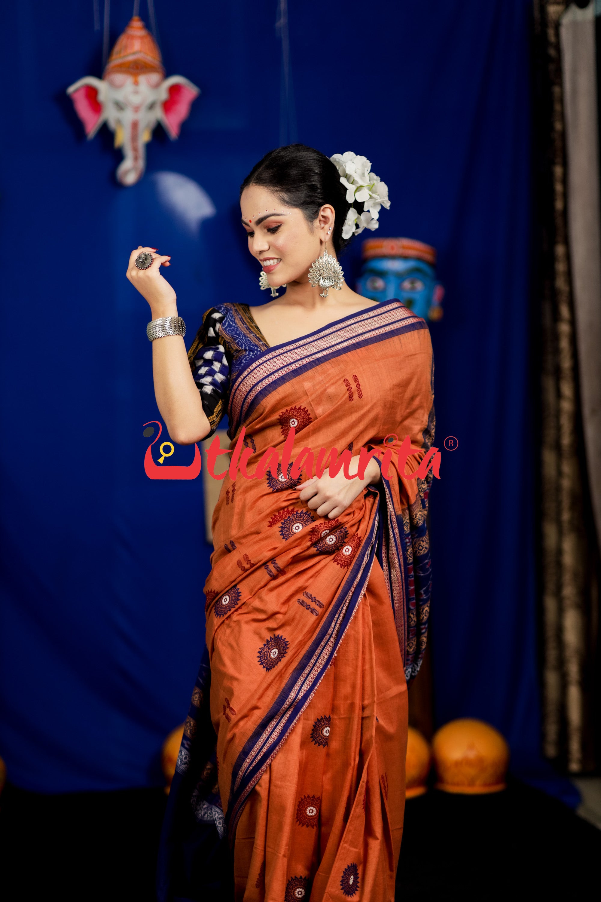 Biscuit Blue Padam Bomkai Cotton Saree