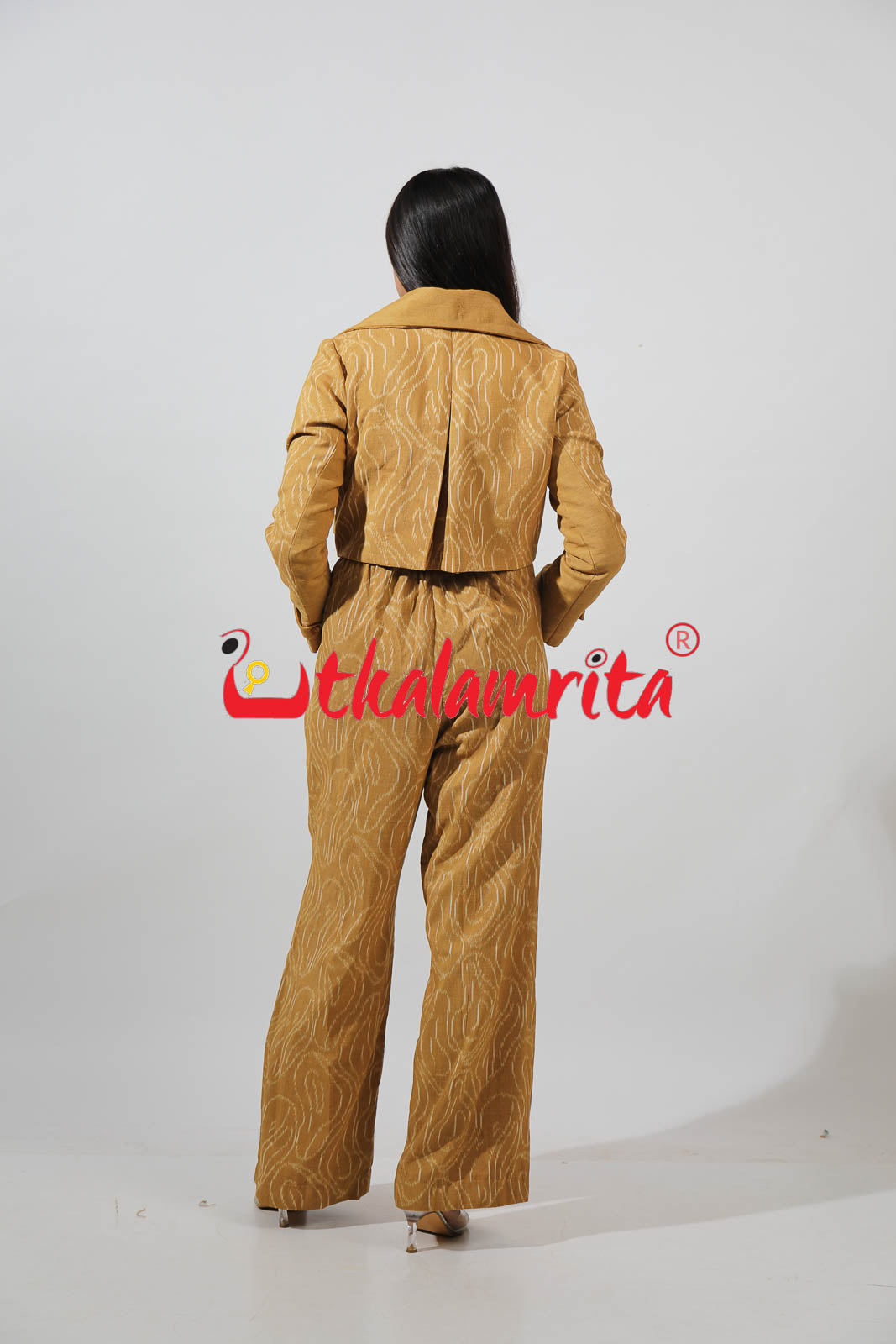 Khaja Cropped Flapped Natural Dye (Jacket)